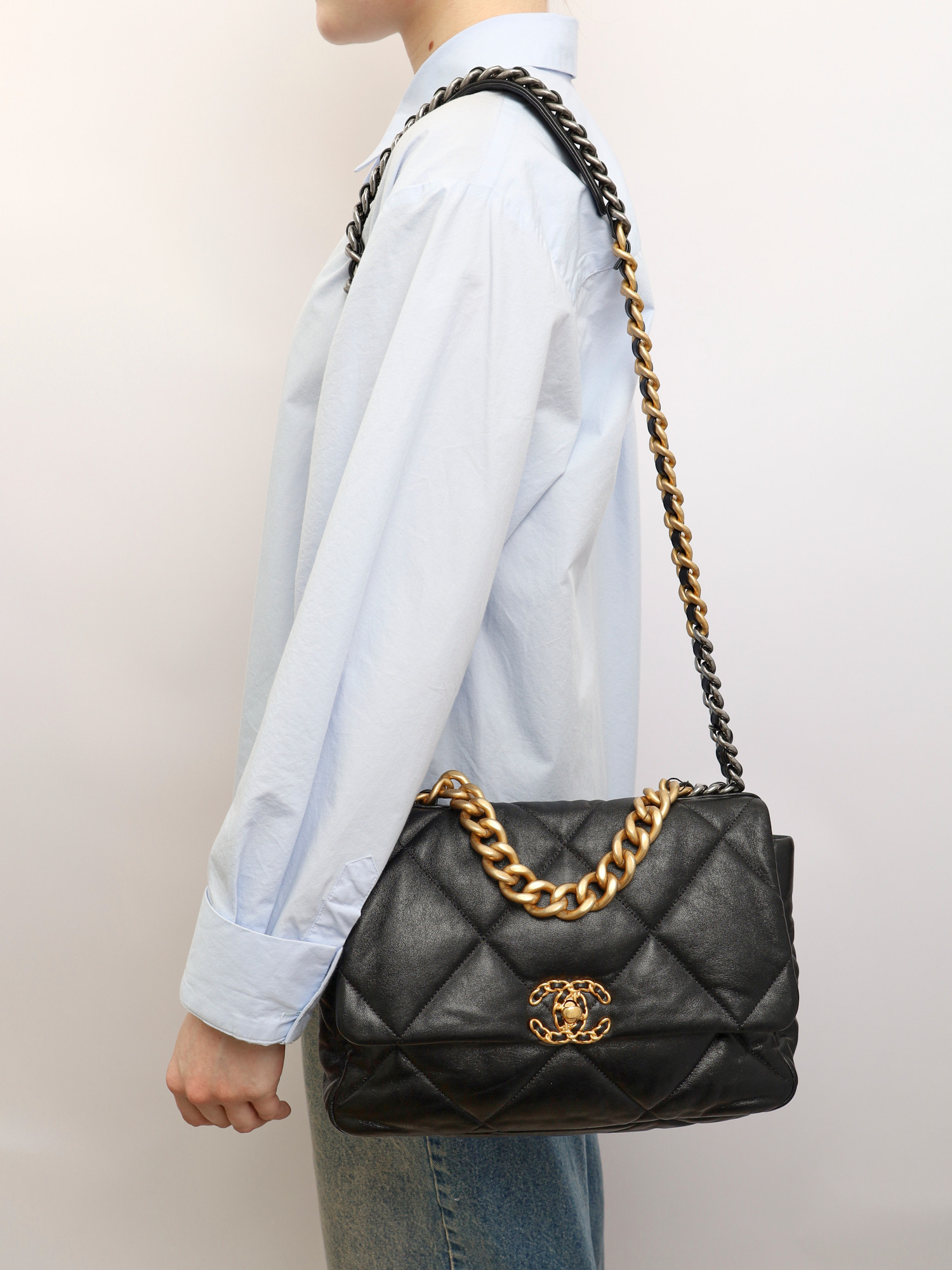 Сумки Chanel 19.0 изображение #2