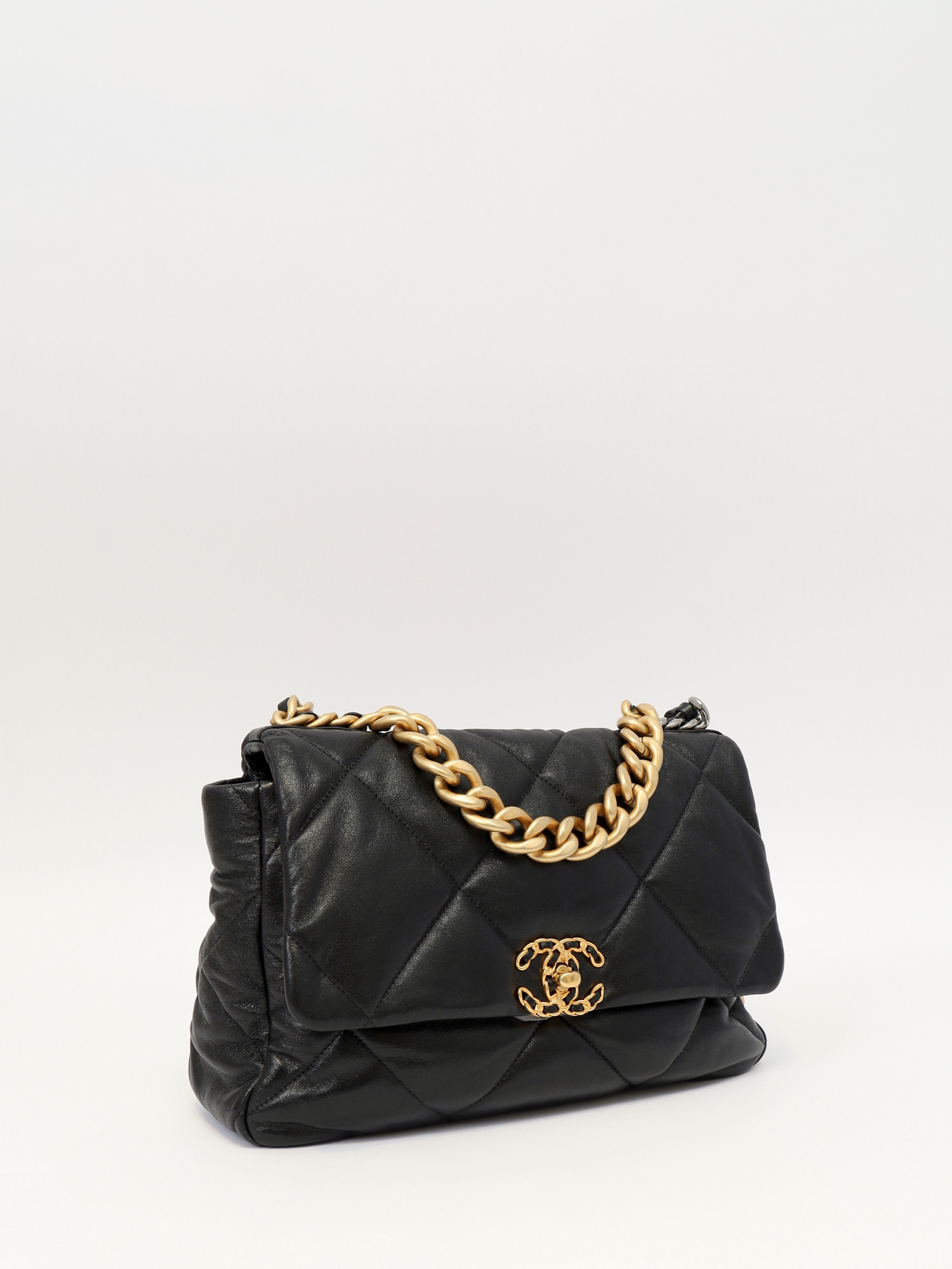 Сумки Chanel 19.0 изображение #3