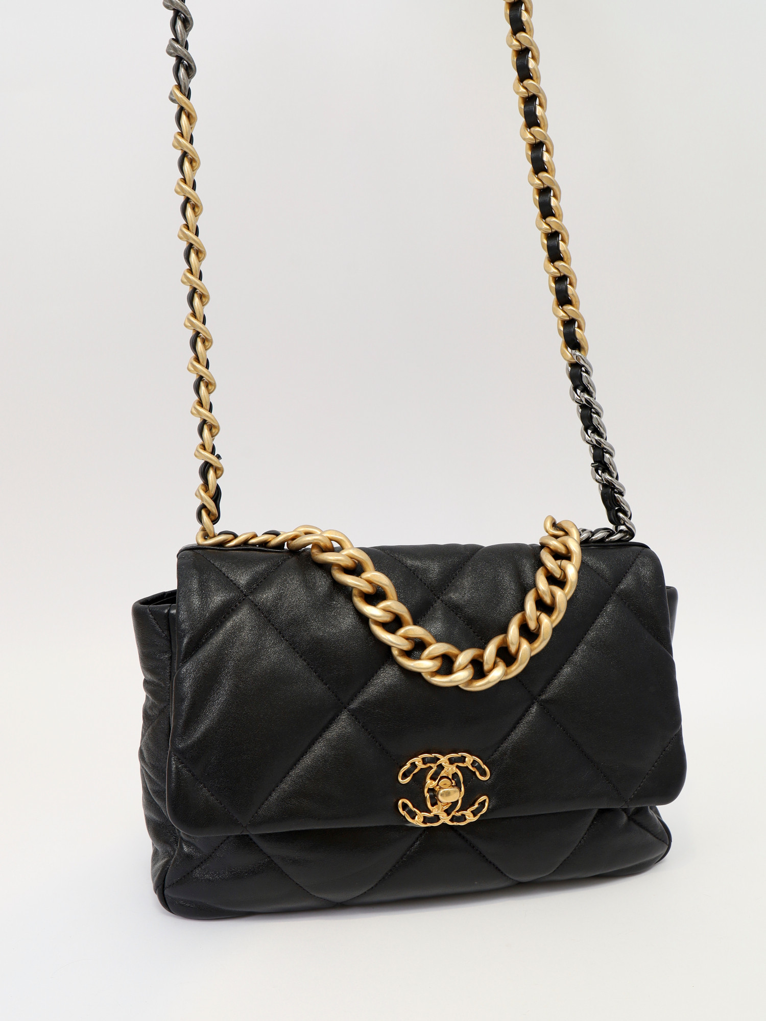Сумки Chanel 19.0 изображение #5