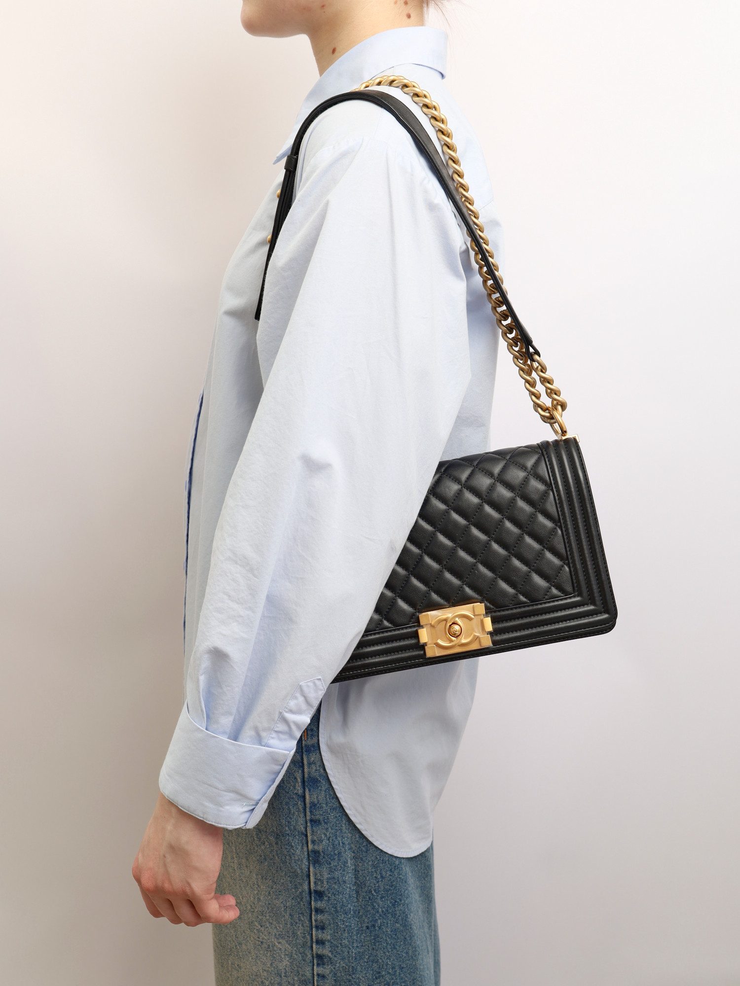 Сумки Chanel Boy изображение #2