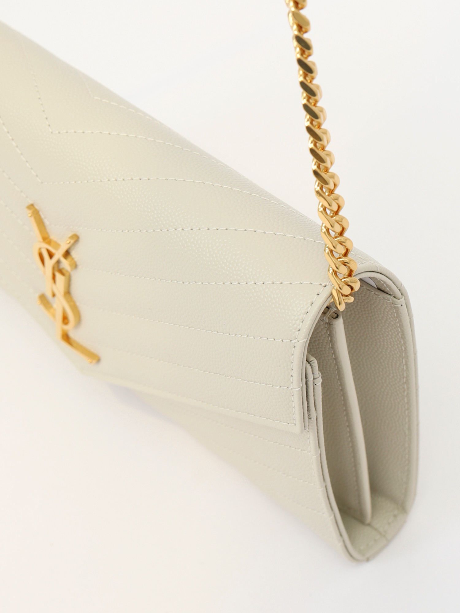 Сумки Saint Laurent Cassandre изображение #9