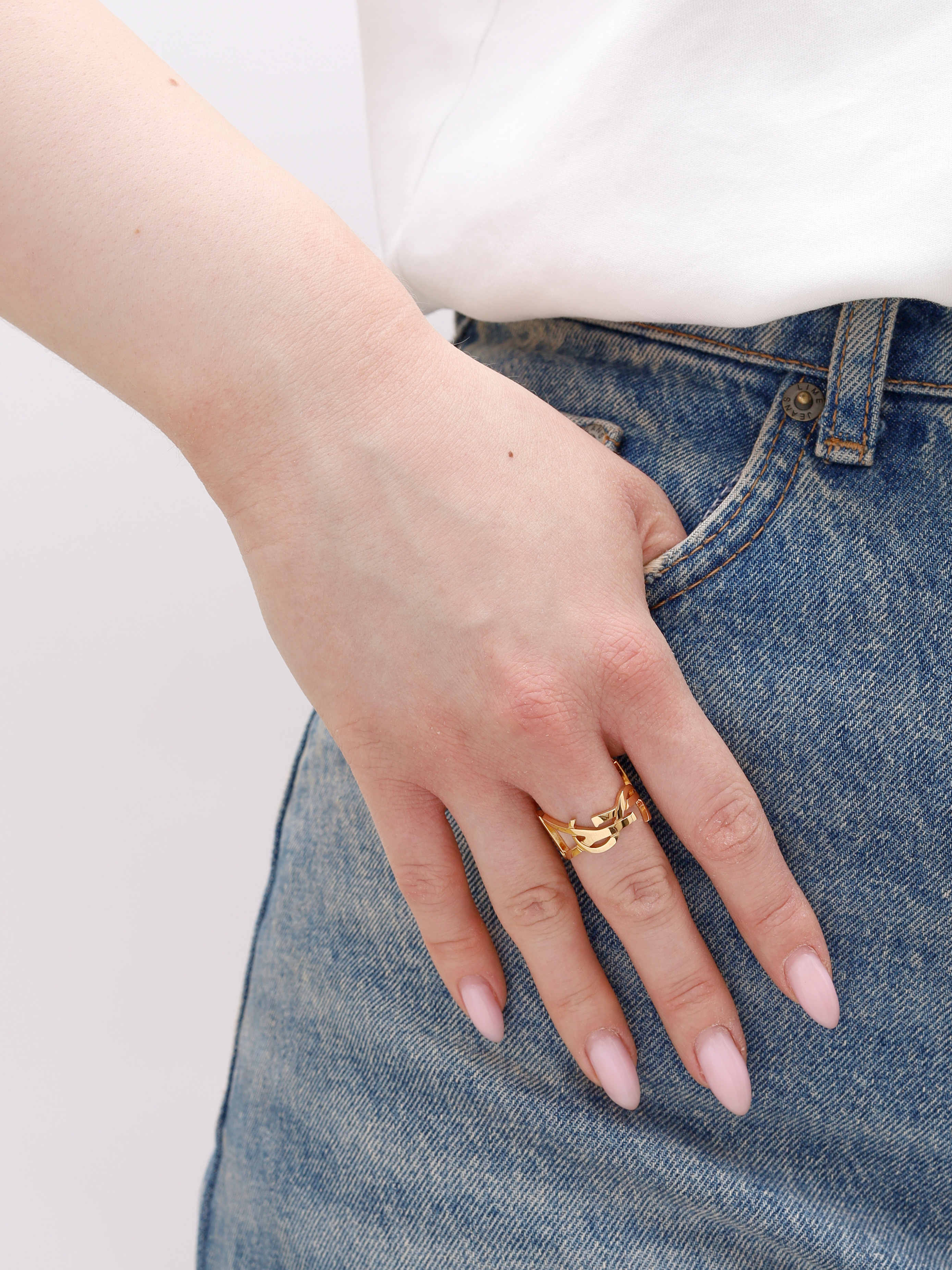 Украшения Saint Laurent Cassandre изображение #2