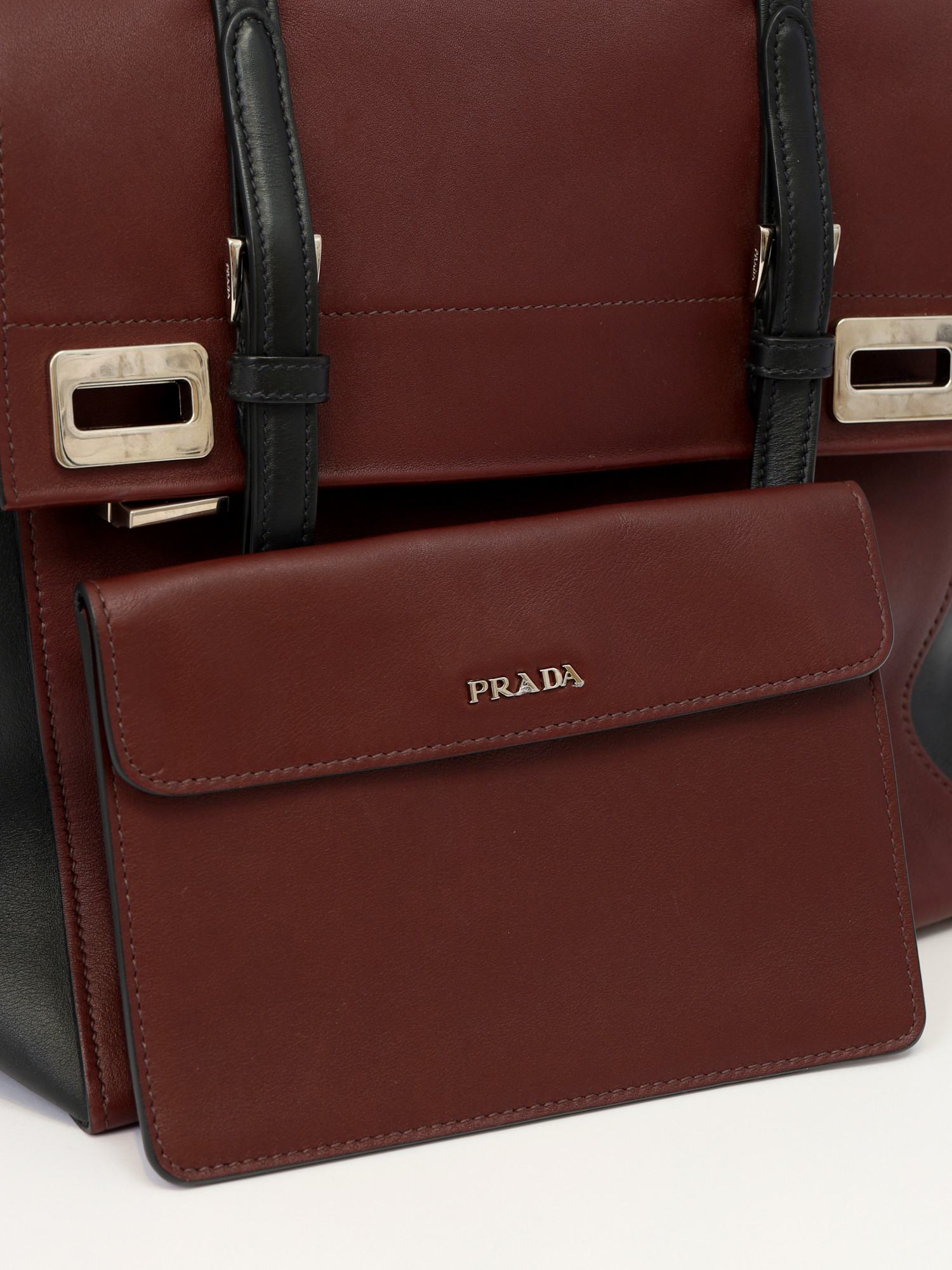 Сумки Prada Double Turn Lock изображение #9