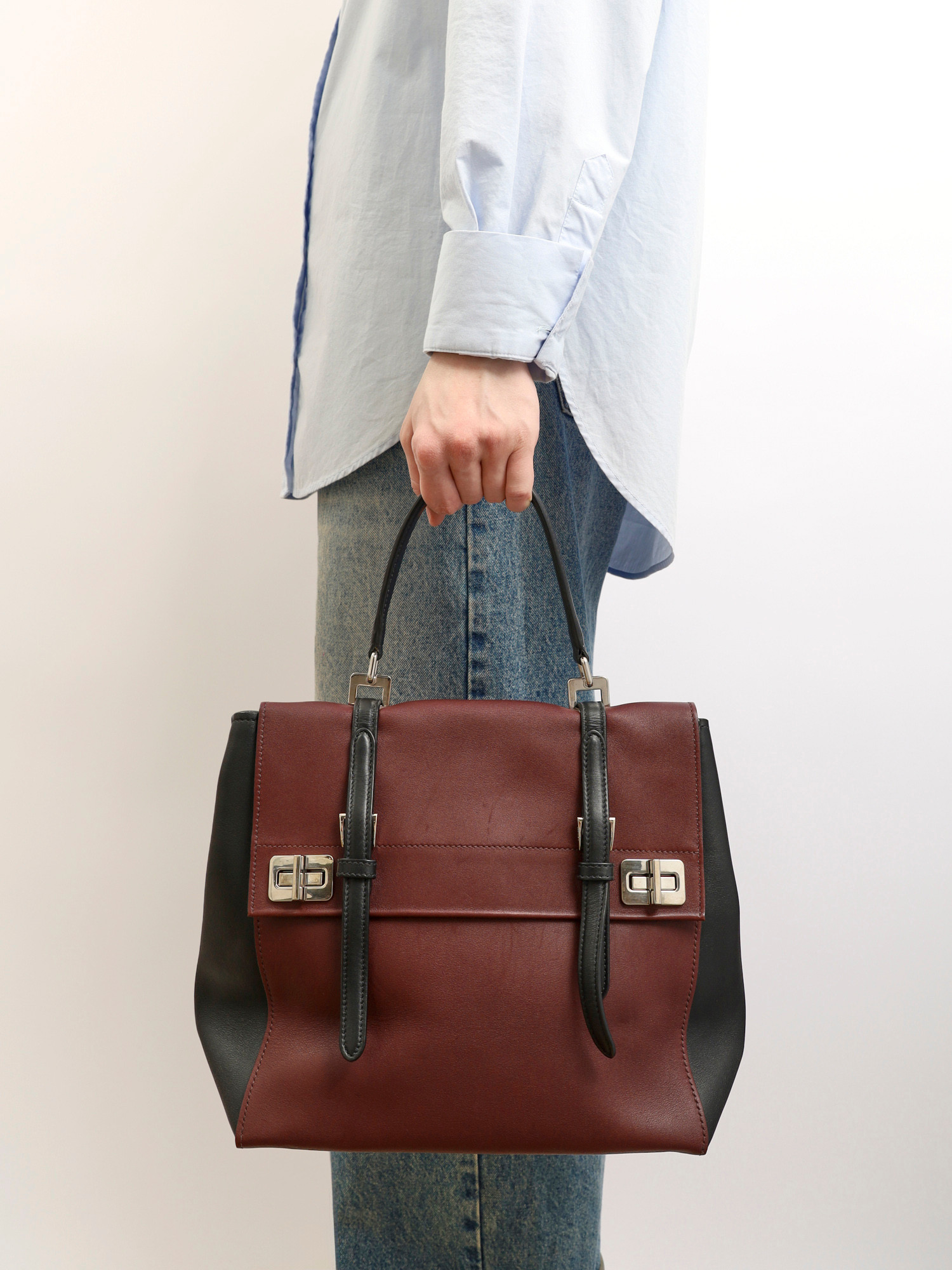 Сумки Prada Double Turn Lock изображение #2