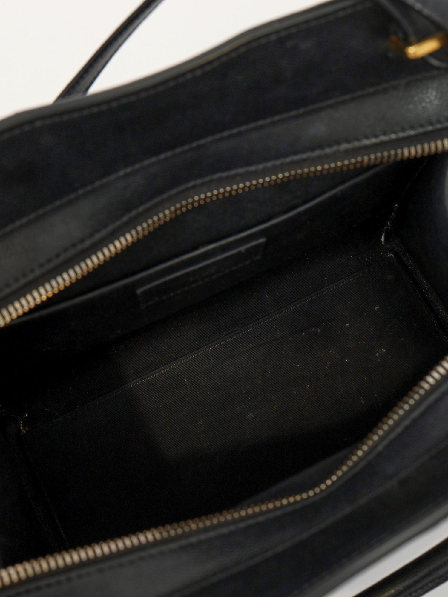 Сумки Saint Laurent Uptown изображение #11