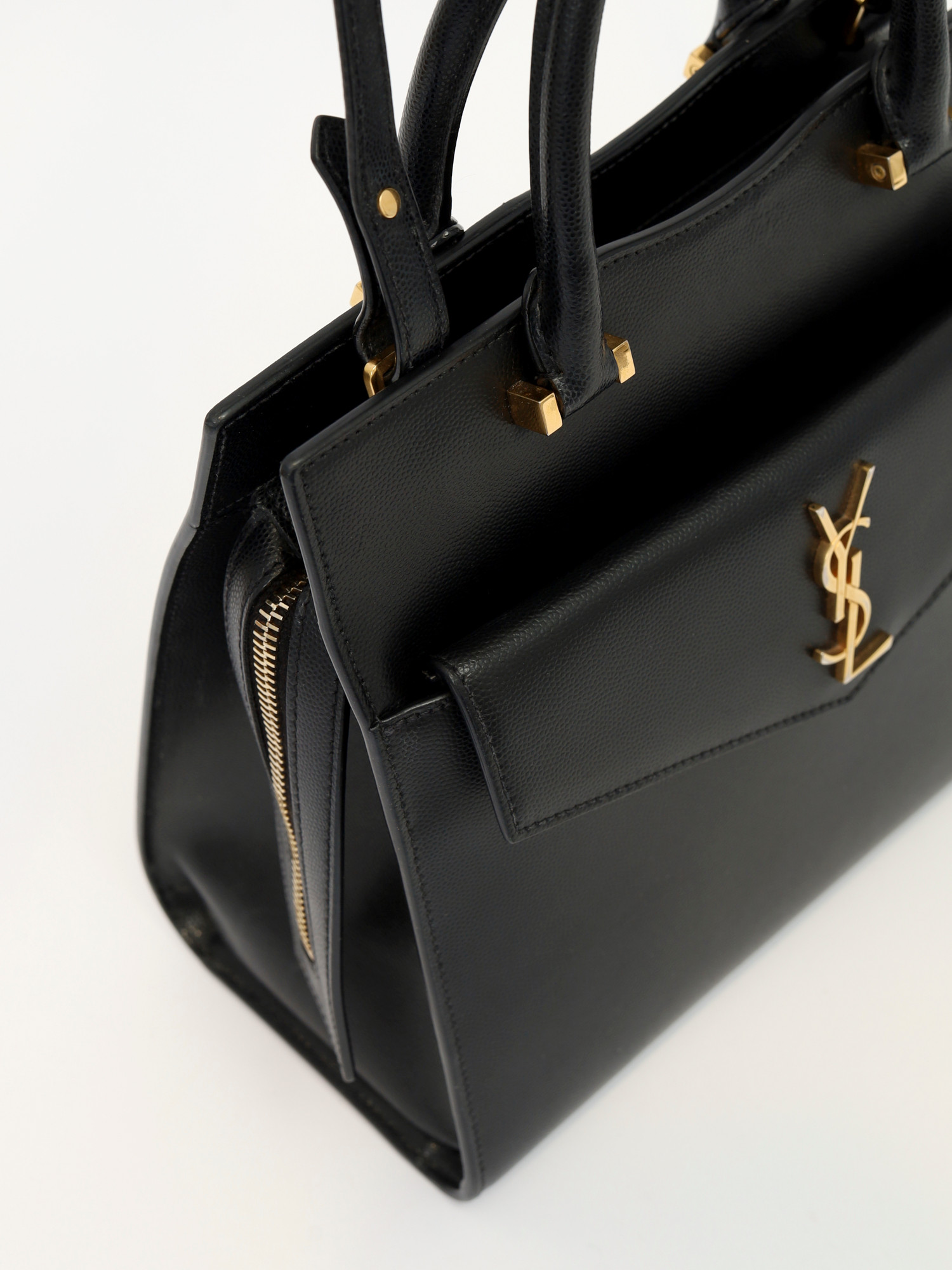 Сумки Saint Laurent Uptown изображение #7