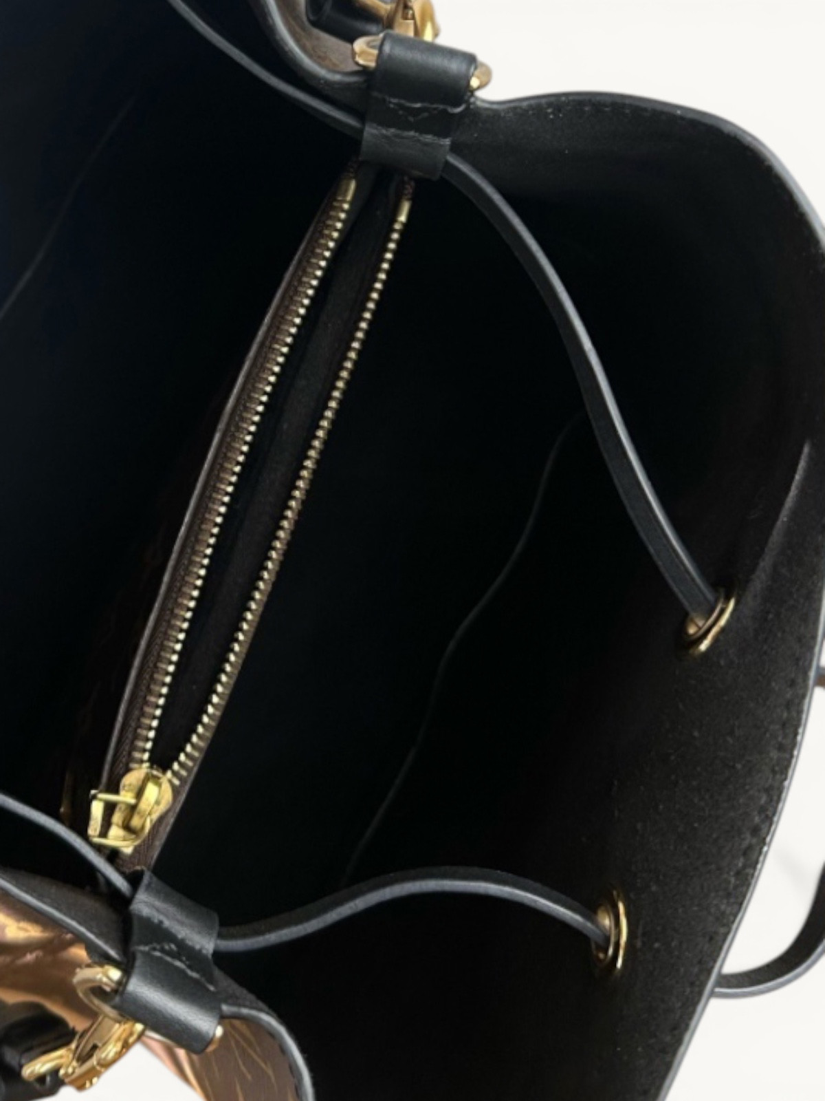 Сумки Louis Vuitton NeoNoe изображение #10