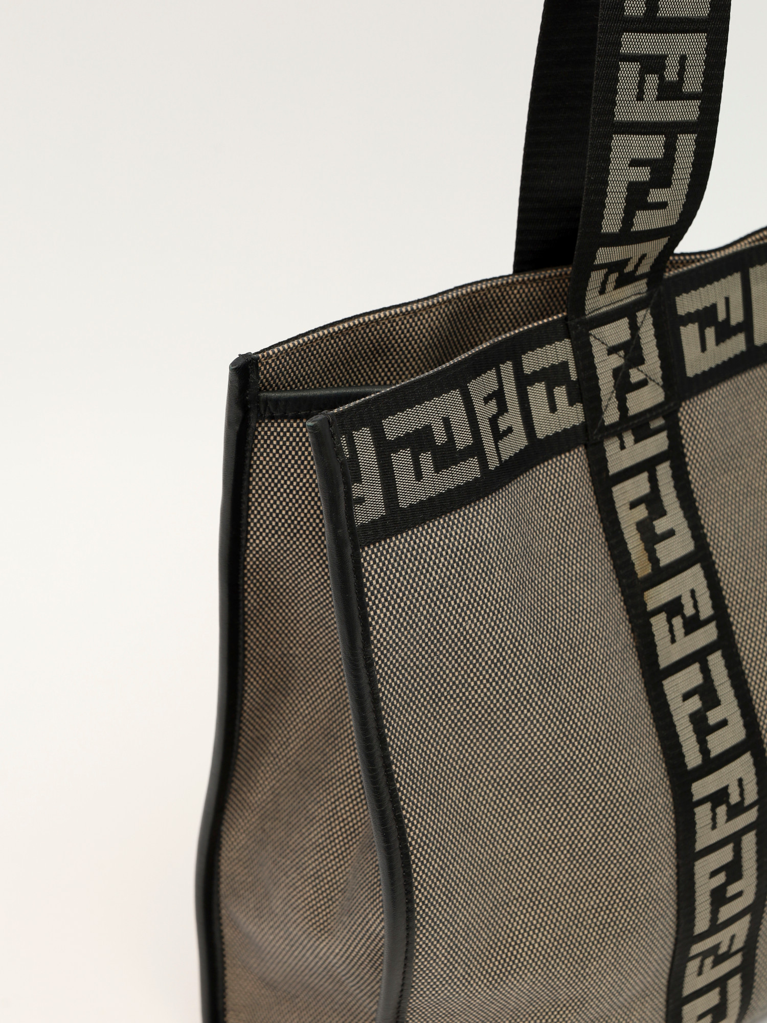 Fendi Zucca  5