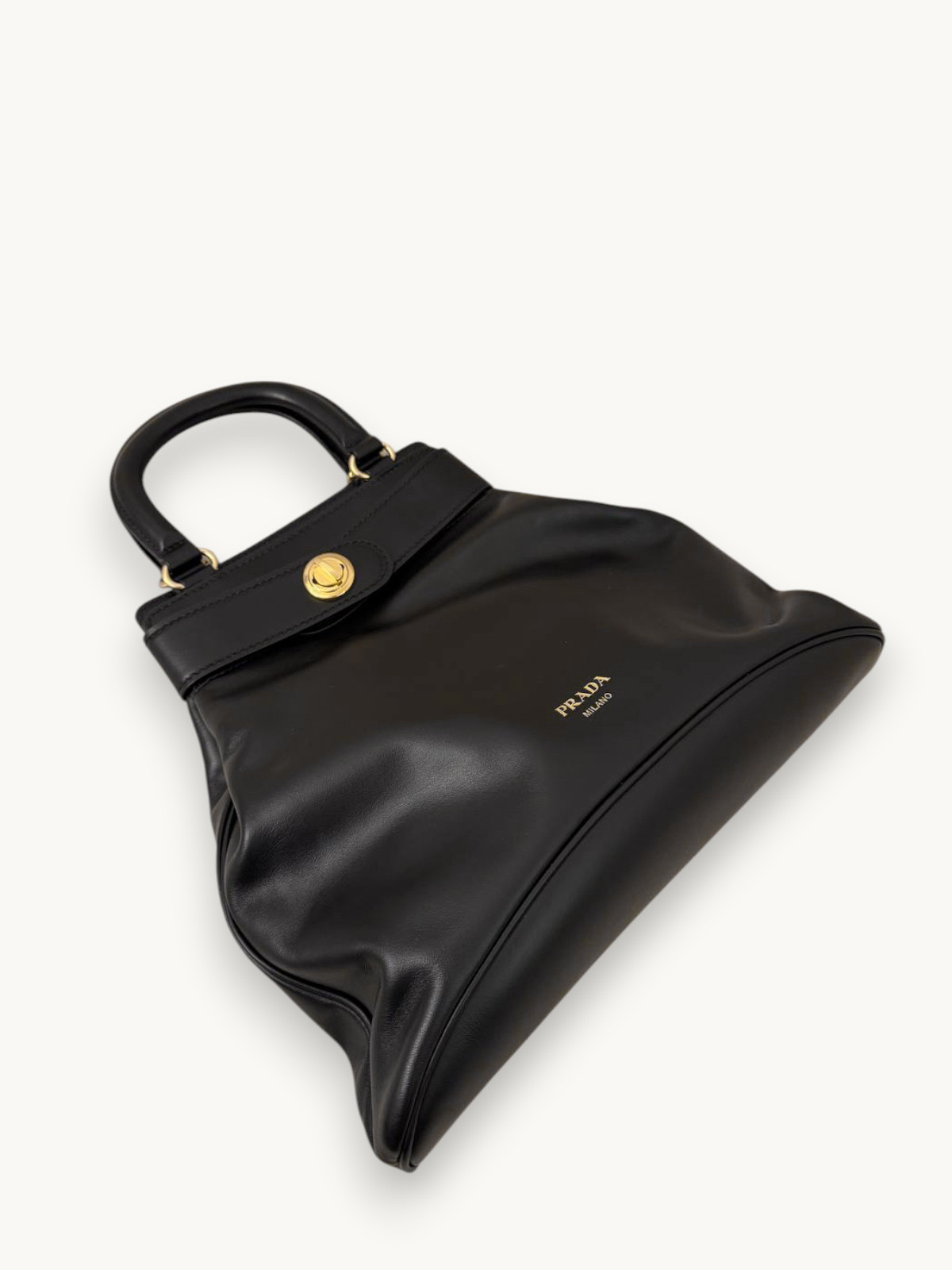 Сумки Prada Carey изображение #3
