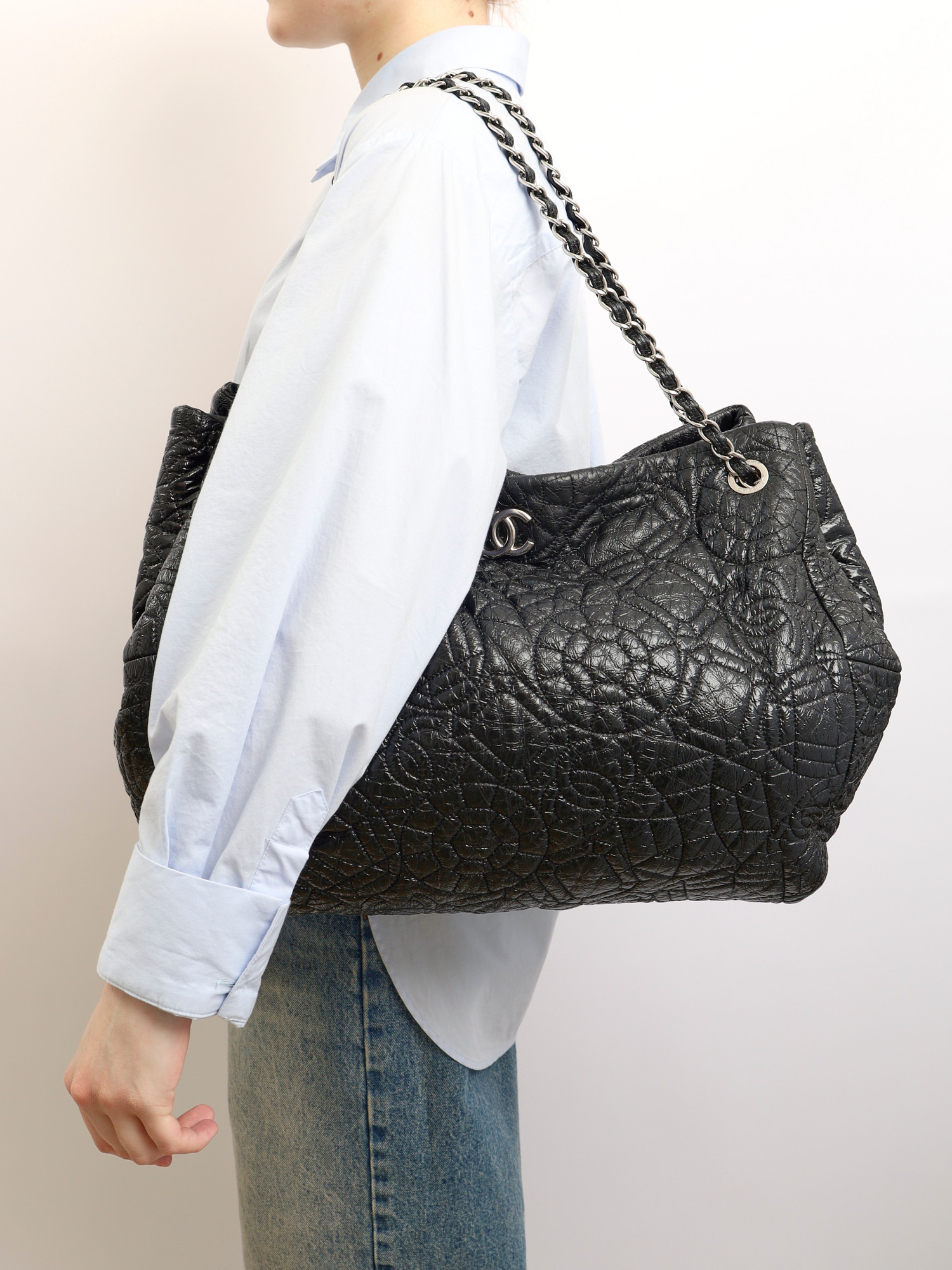 Chanel Graphic Edge  2