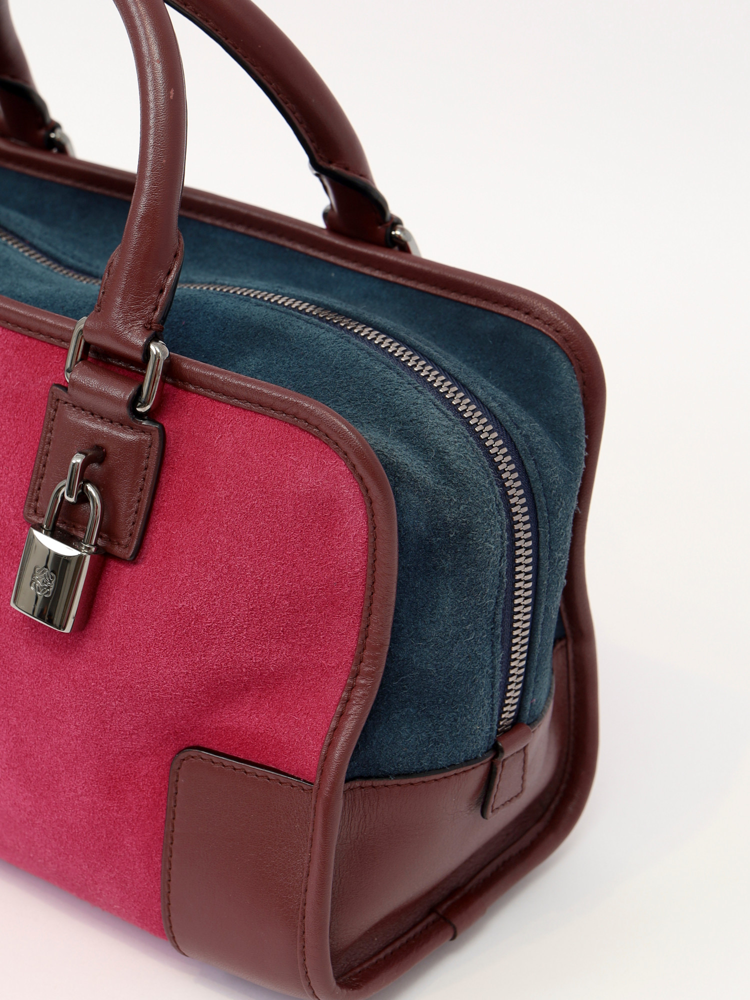 Сумки Loewe Amazona изображение #10