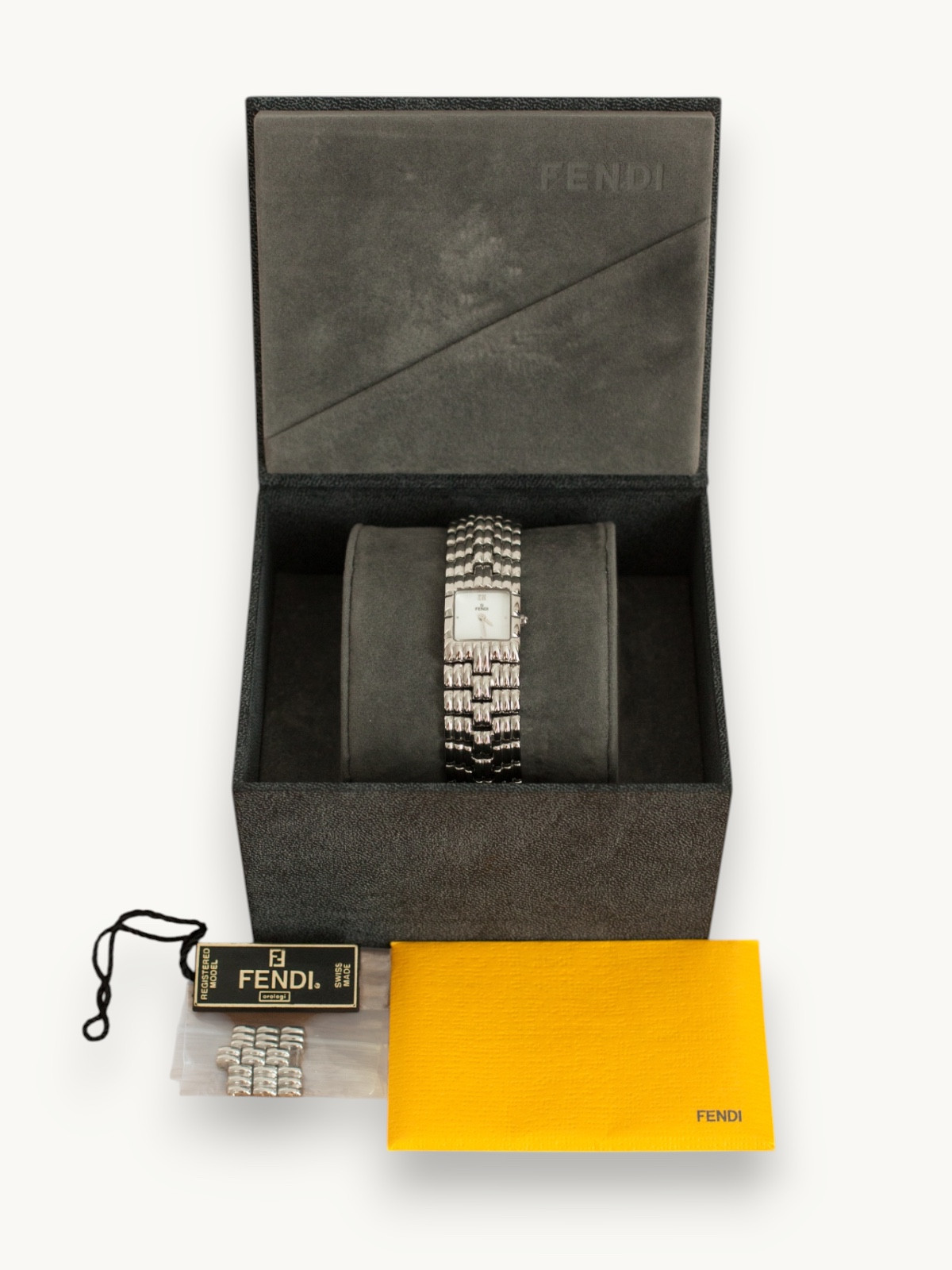 Часы Fendi изображение #3