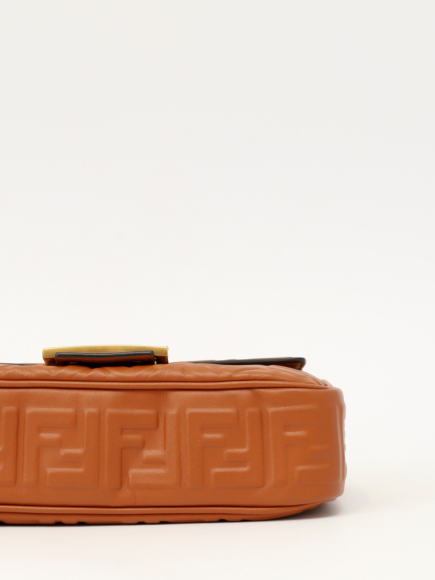 Сумки Fendi Baguette изображение #9