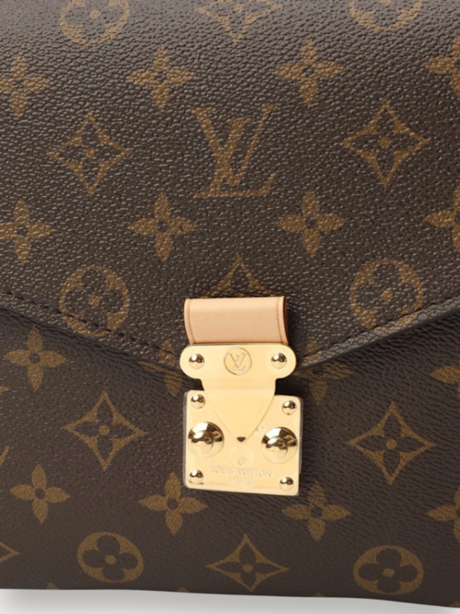 Сумки Louis Vuitton Pochette Metis изображение #4