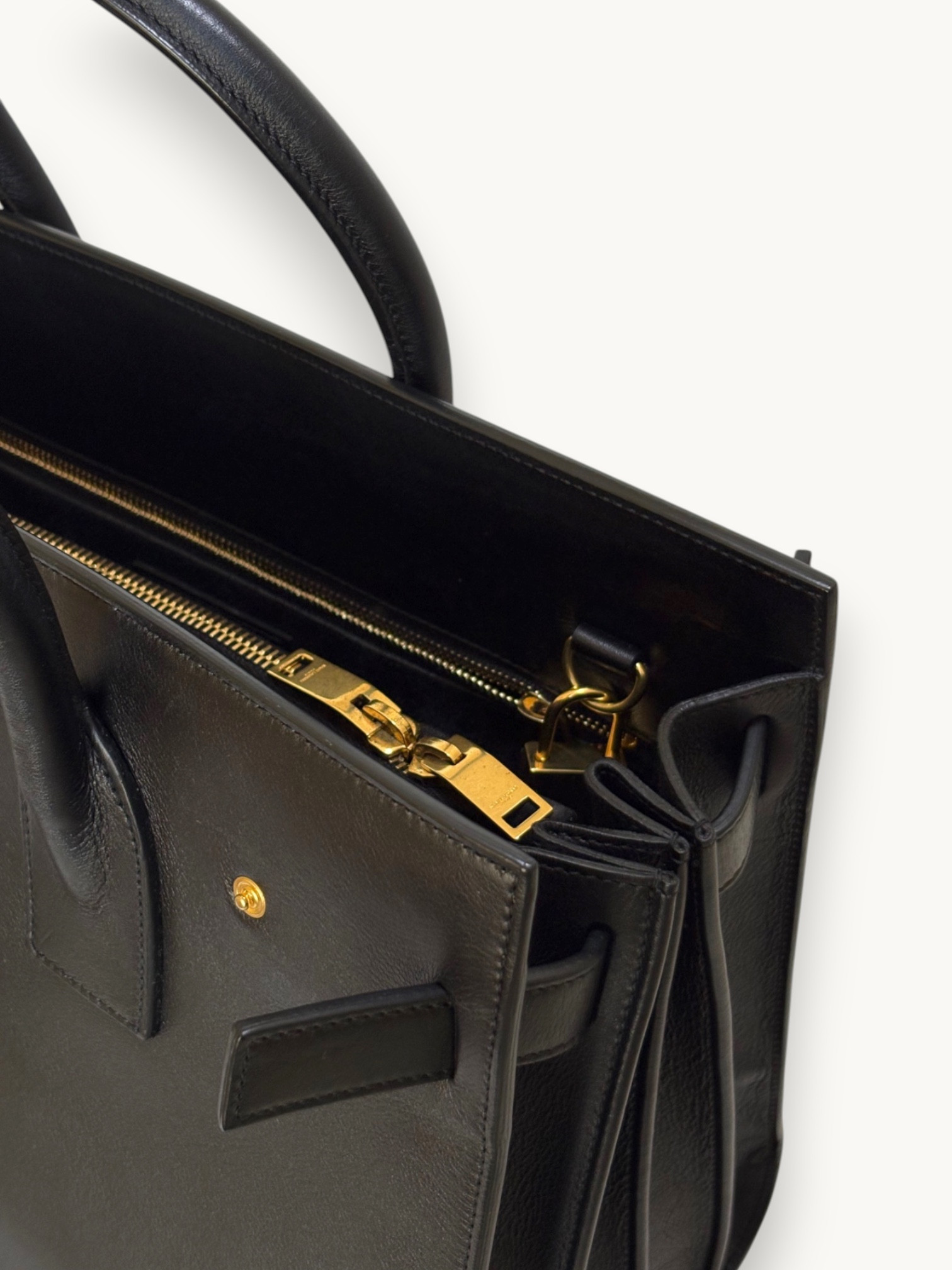 Сумки Saint Laurent Sac De Jour изображение #7