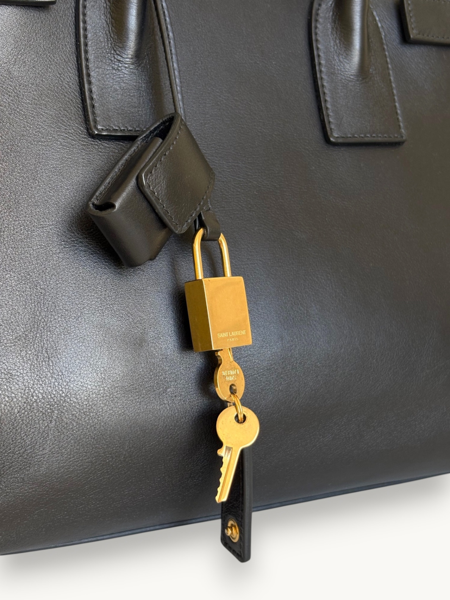 Сумки Saint Laurent Sac De Jour изображение #5