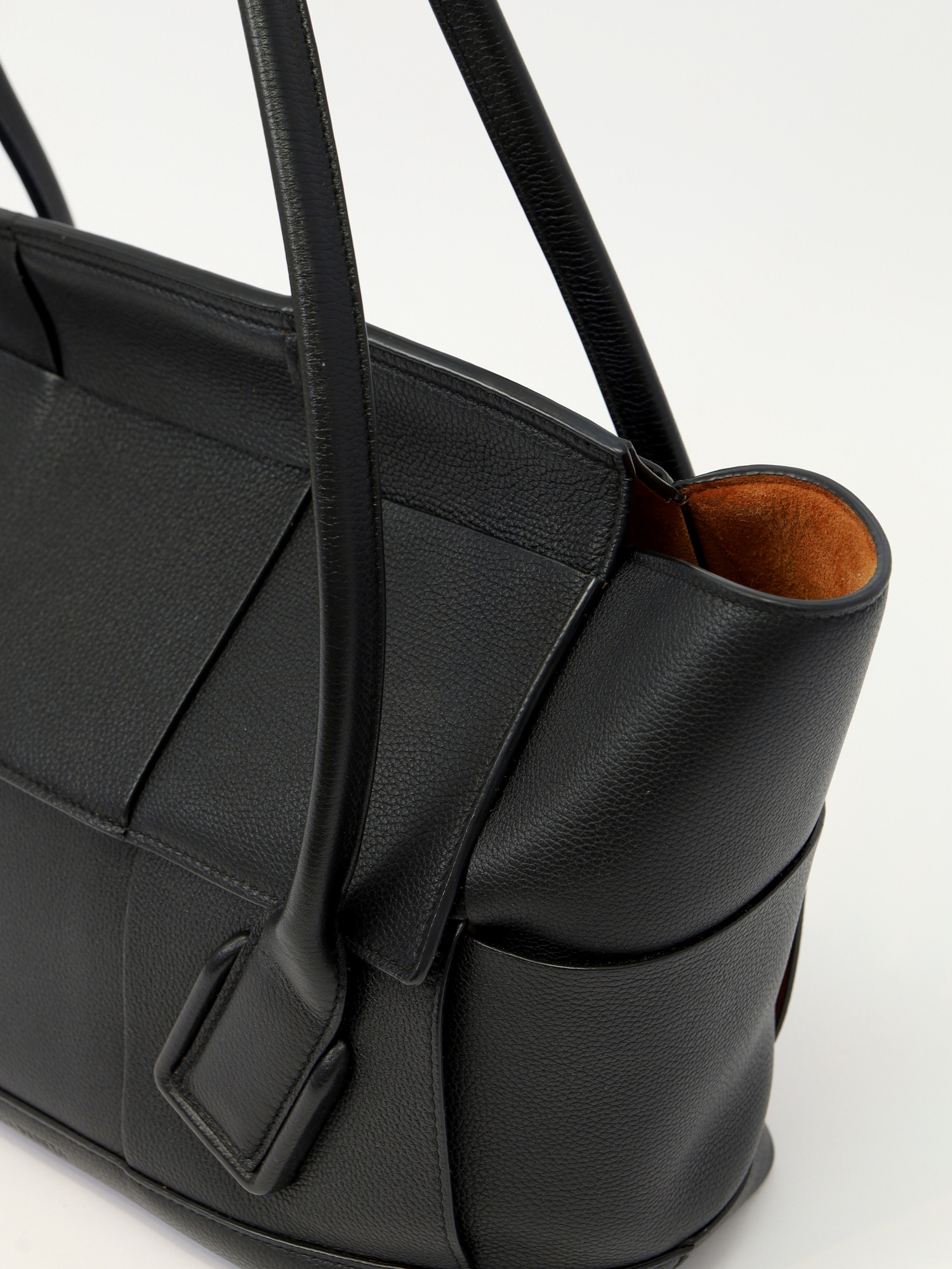 Сумки Bottega Veneta Arco изображение #7