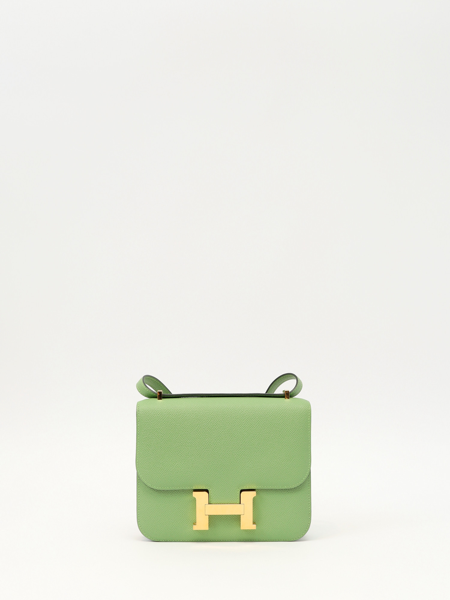 Hermes Constance 18