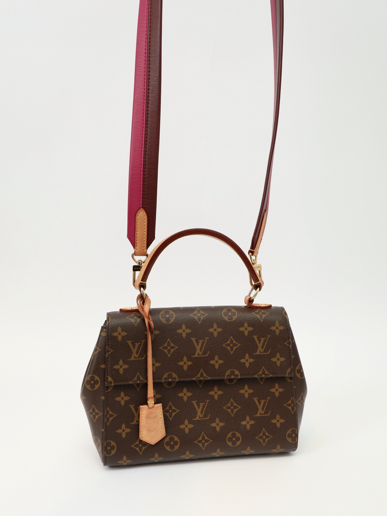 Сумки Louis Vuitton Cluny изображение #6