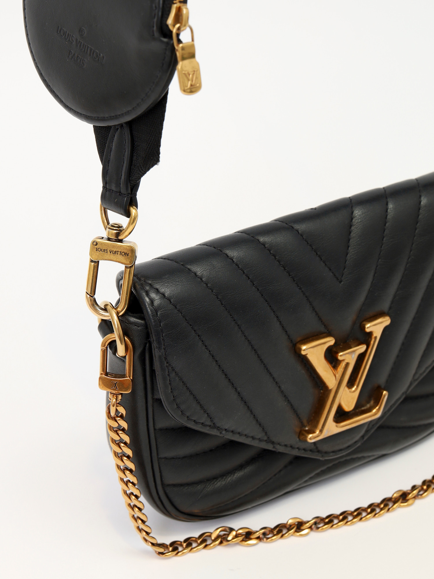 Сумки Louis Vuitton New Wave изображение #8