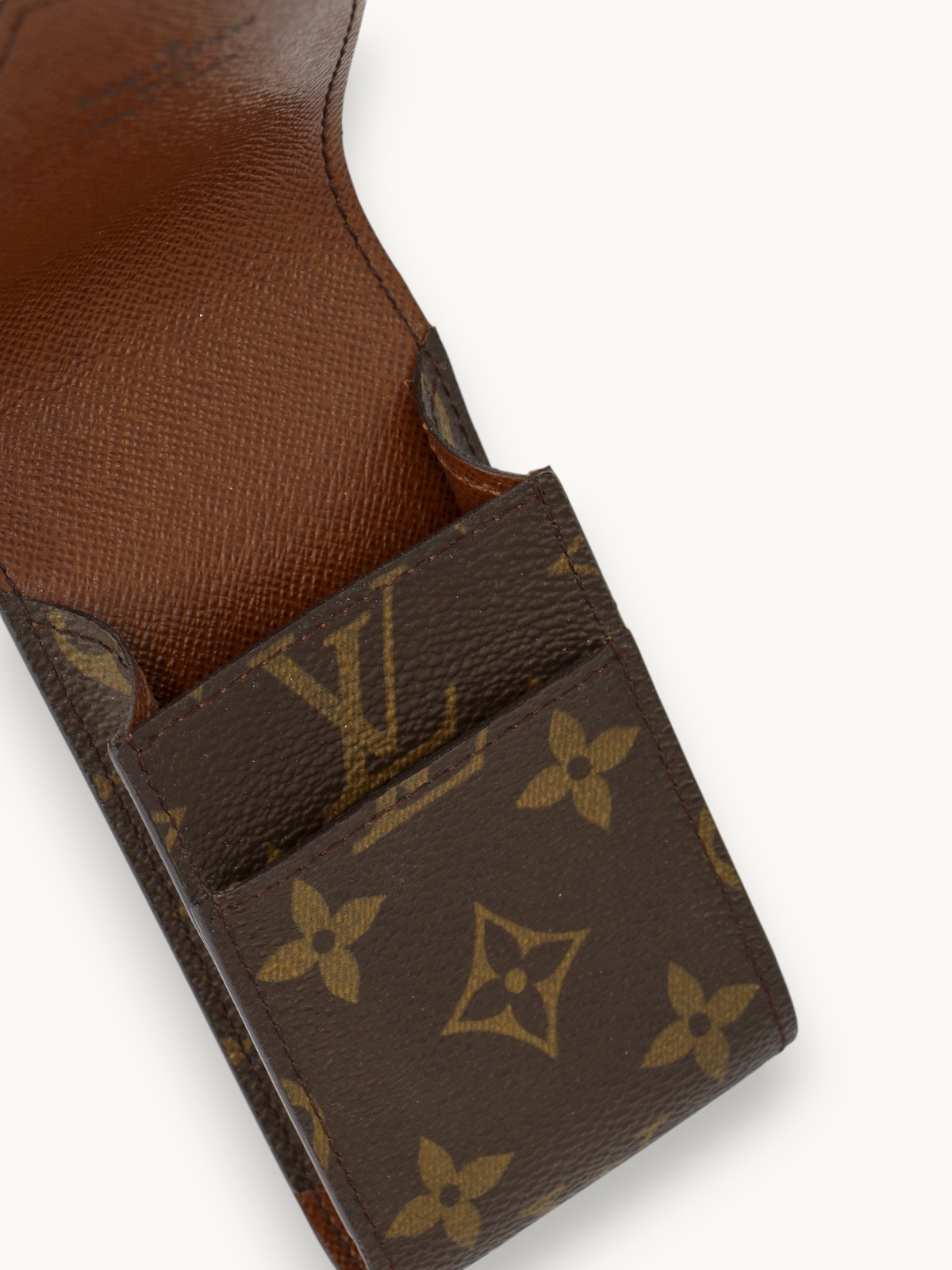 Louis Vuitton   5