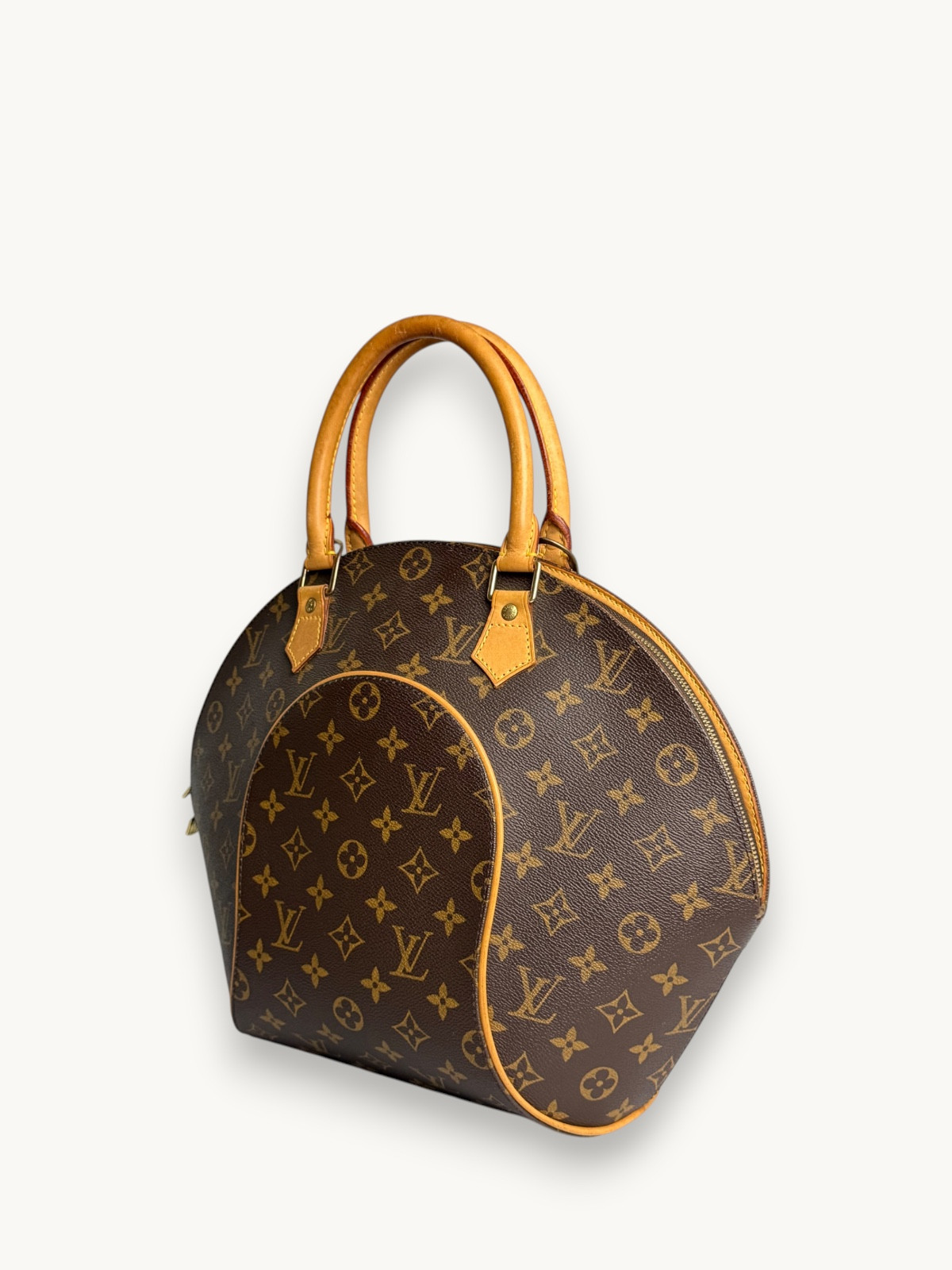 Louis Vuitton Ellipse  2