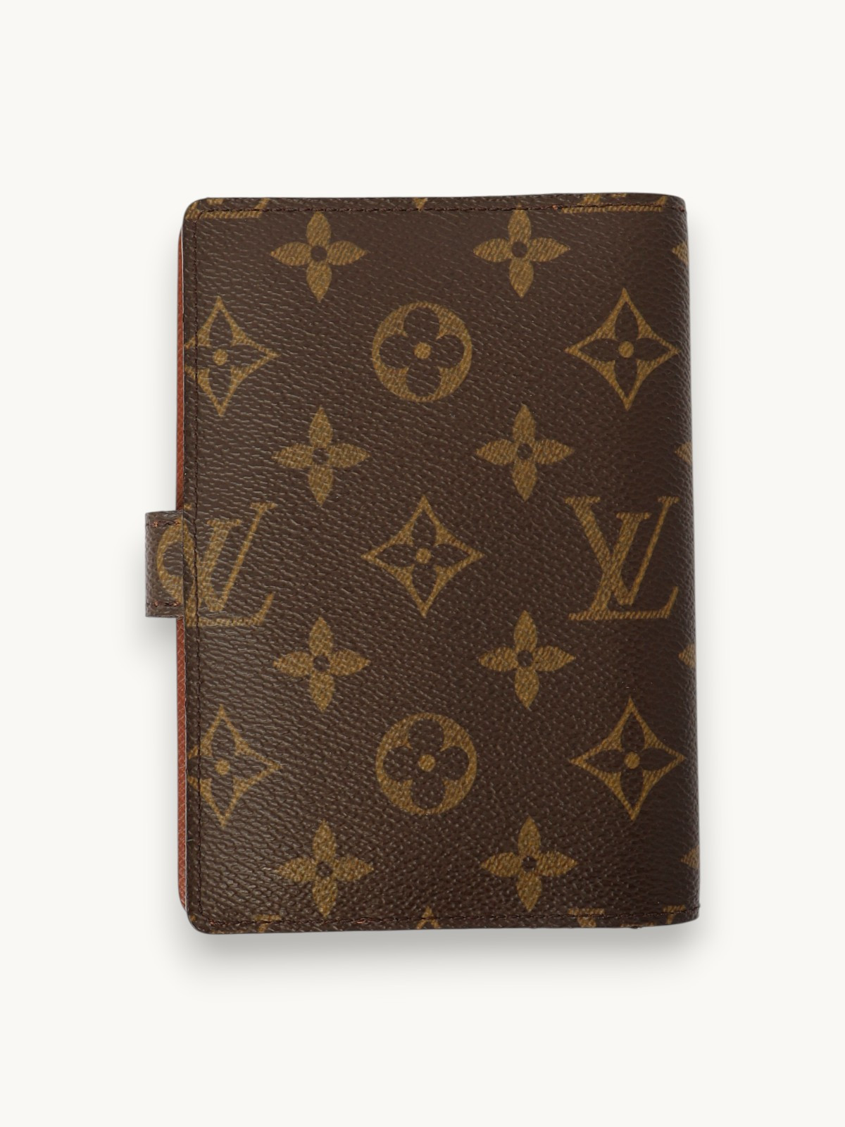 Louis Vuitton   2