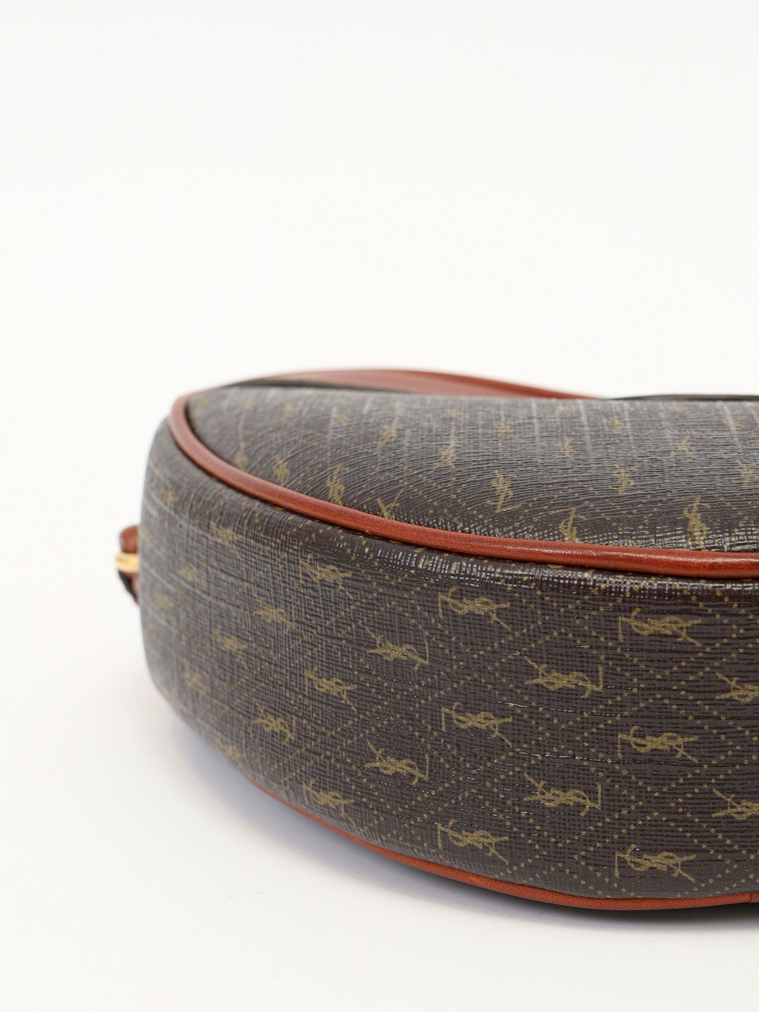 Сумки Saint Laurent Le Monogramme Coeur изображение #9