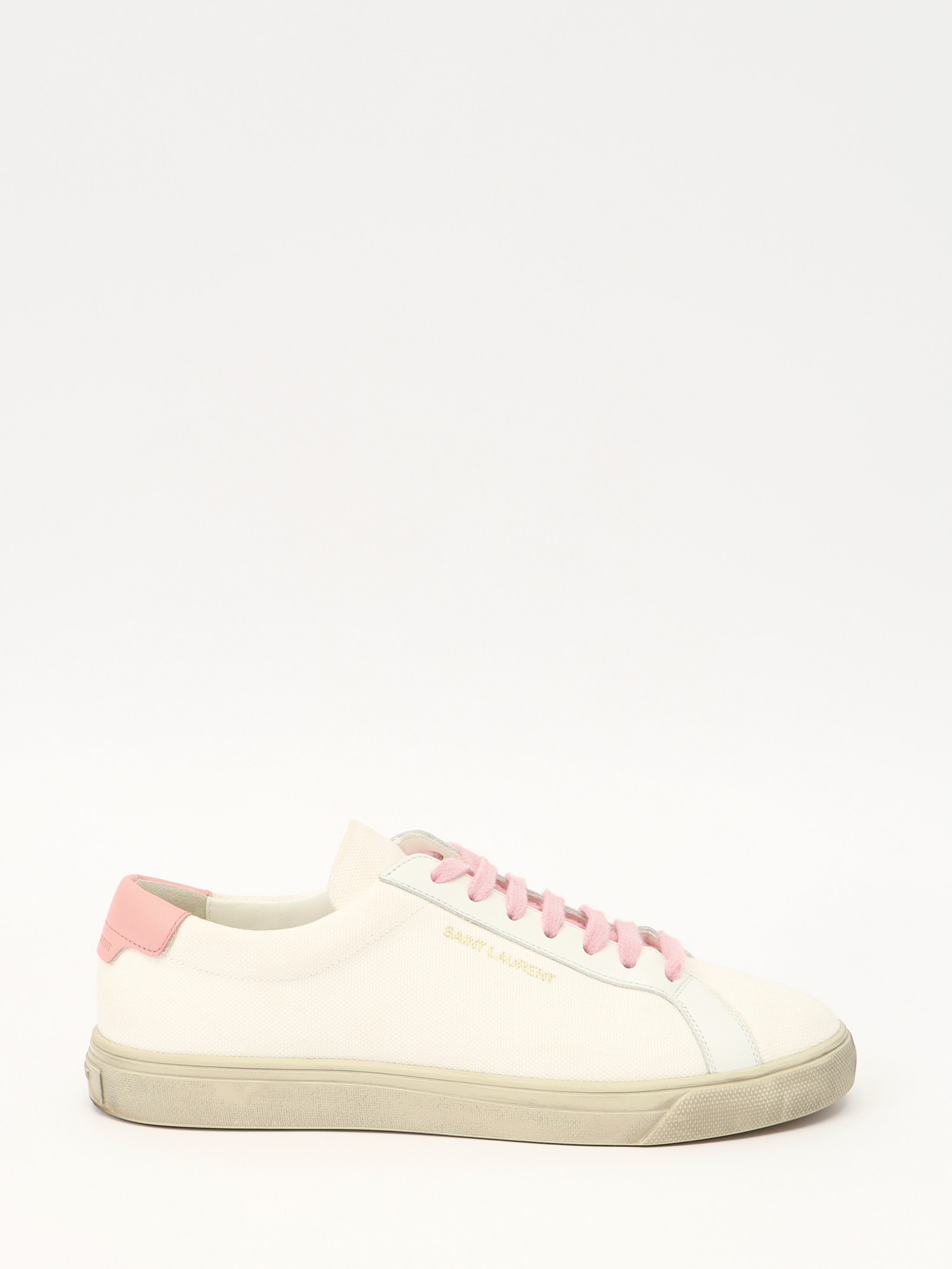 Saint Laurent 38