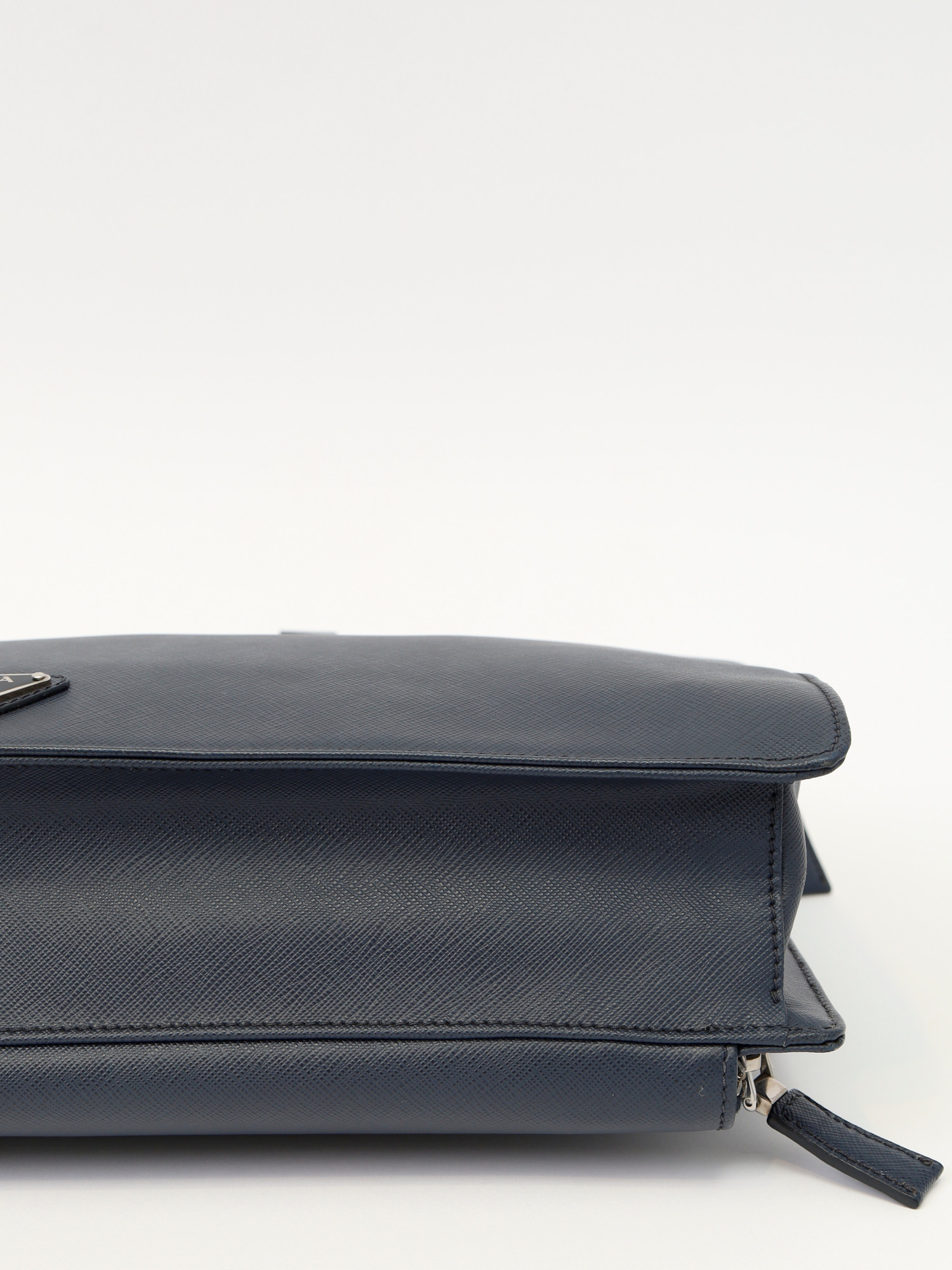 Сумки Prada Briefcase изображение #10