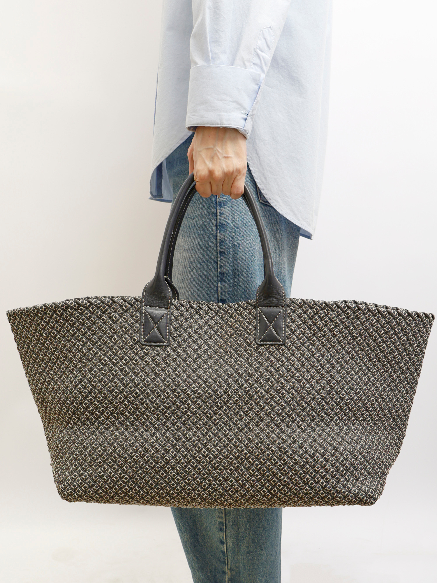 Сумки Bottega Veneta Cabat изображение #2