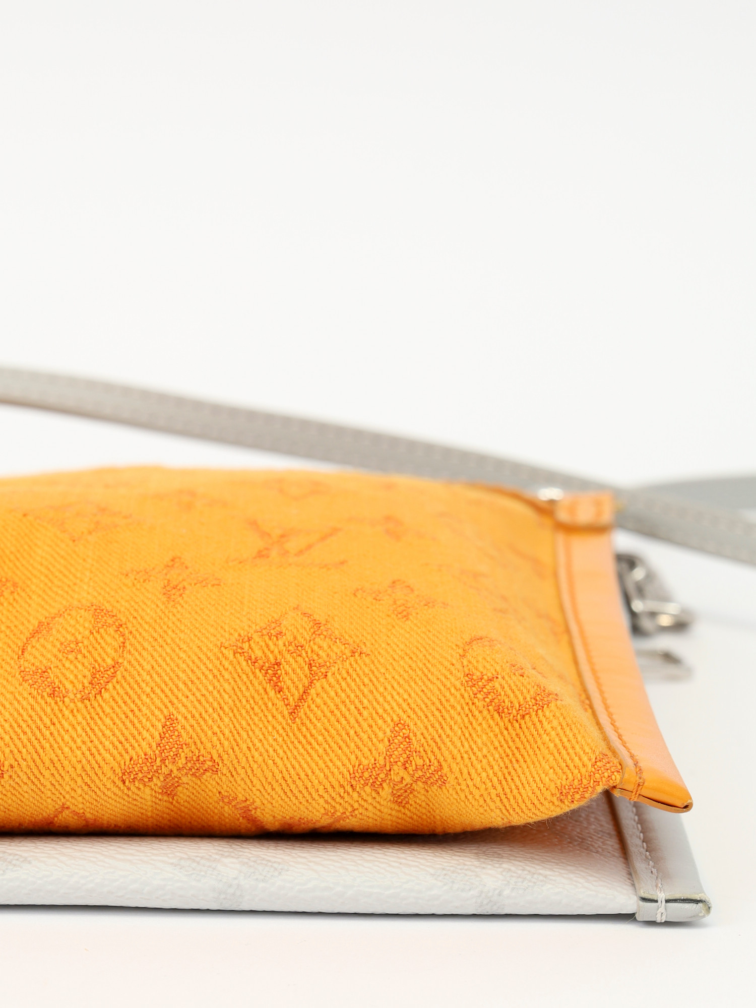 Сумки Louis Vuitton Double Flat изображение #9