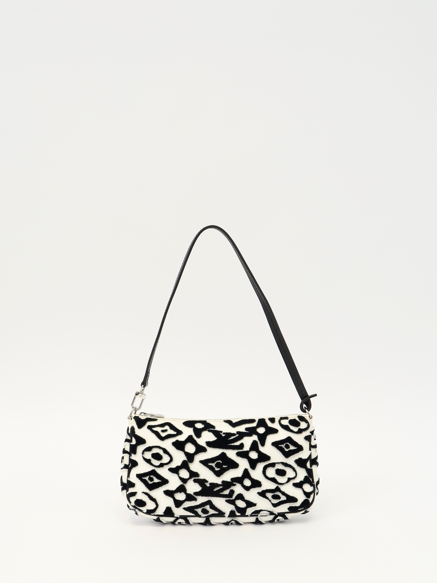 Louis Vuitton Pochette