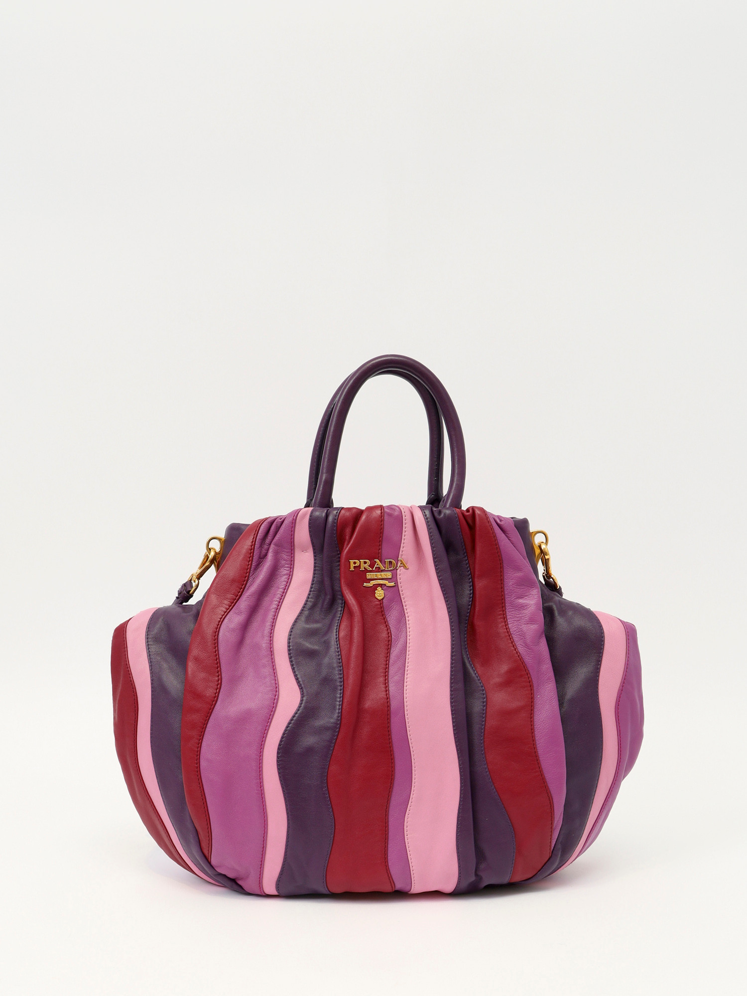 Prada Waves