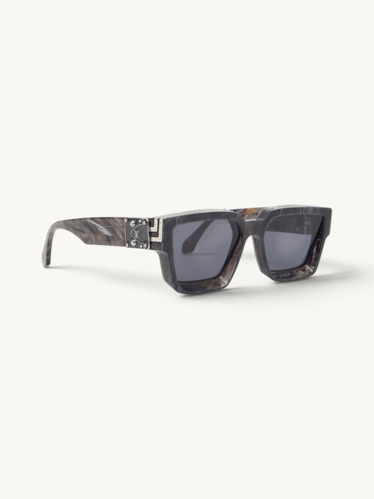 Louis Vuitton 1.1 Millionaires  5