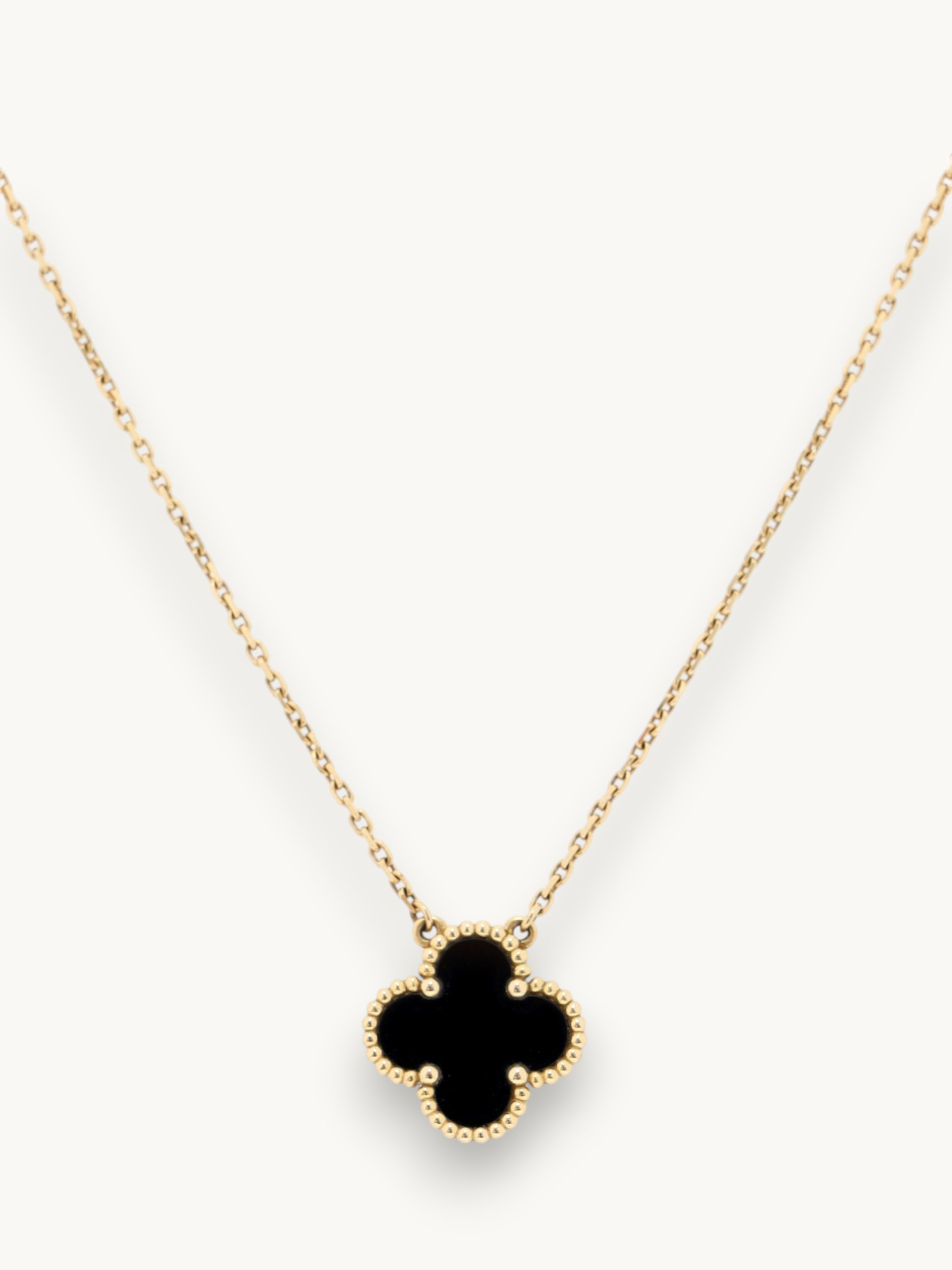 Van Cleef & Arpels Alhambra