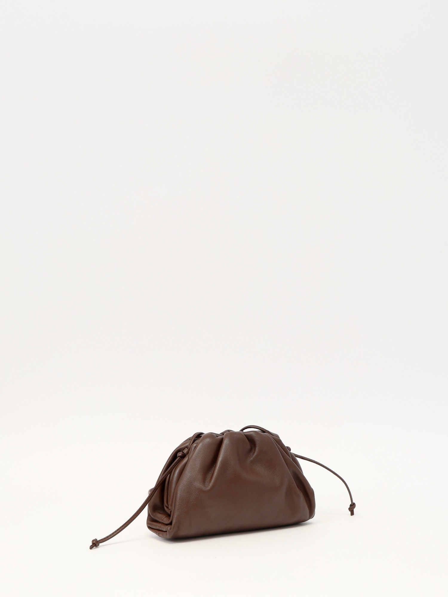 Сумки Bottega Veneta Pouch изображение #3