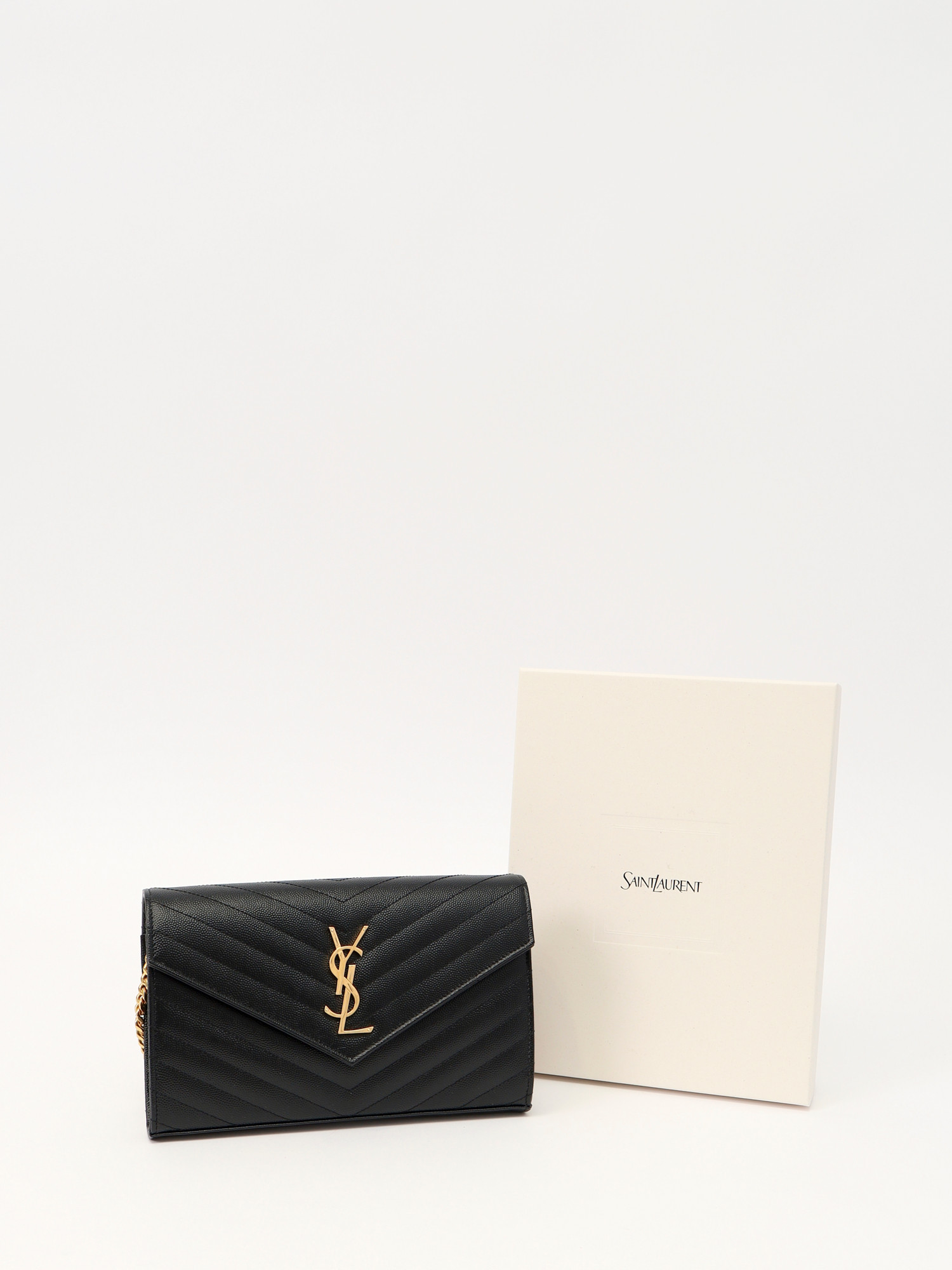 Сумки Saint Laurent Cassandre изображение #5