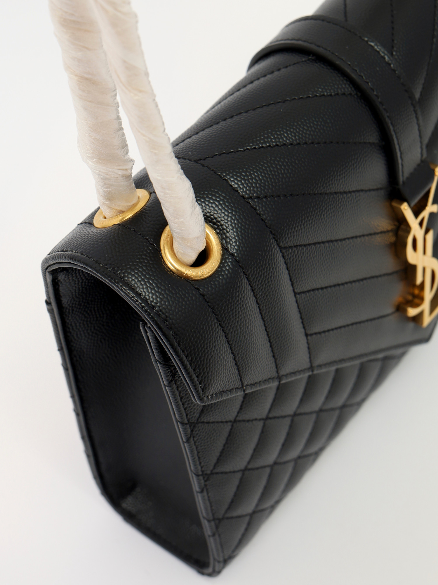 Сумки Saint Laurent Envelope изображение #7