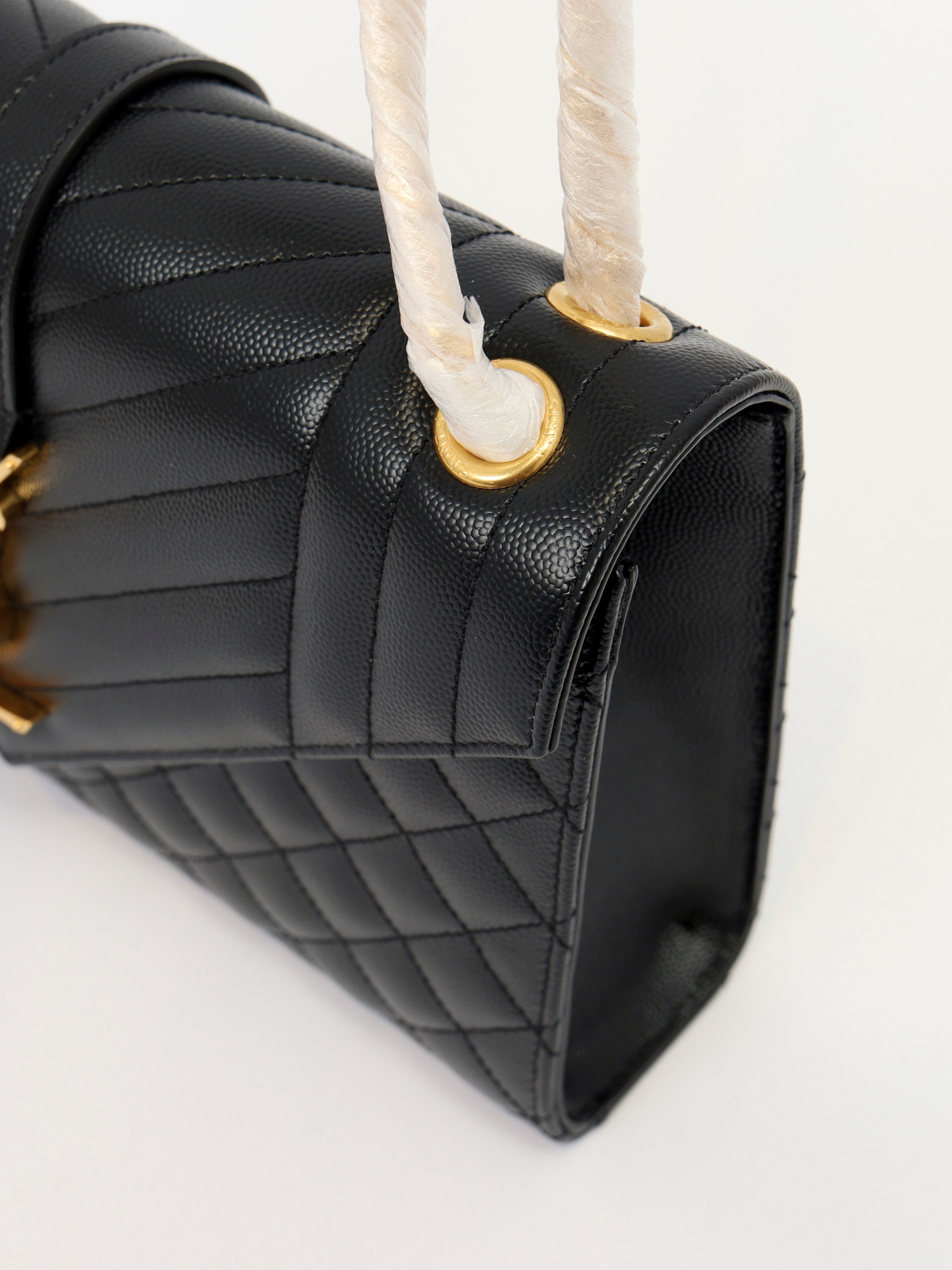 Сумки Saint Laurent Envelope изображение #8