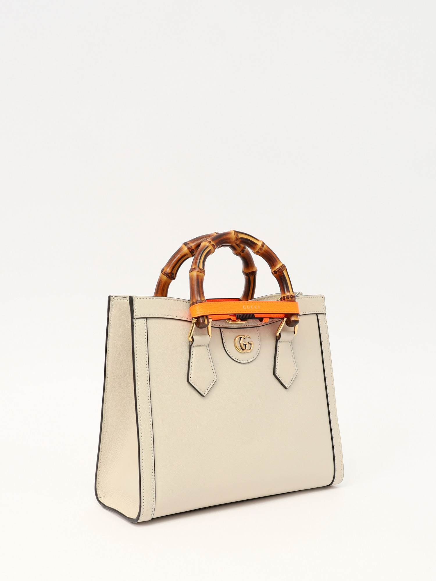 Сумки Gucci Diana изображение #3