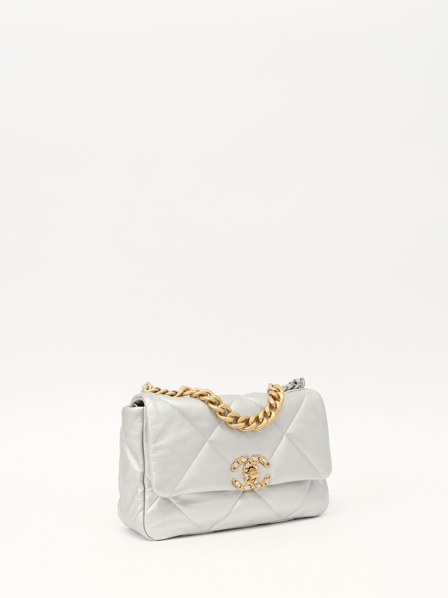 Сумки Chanel 19 изображение #3