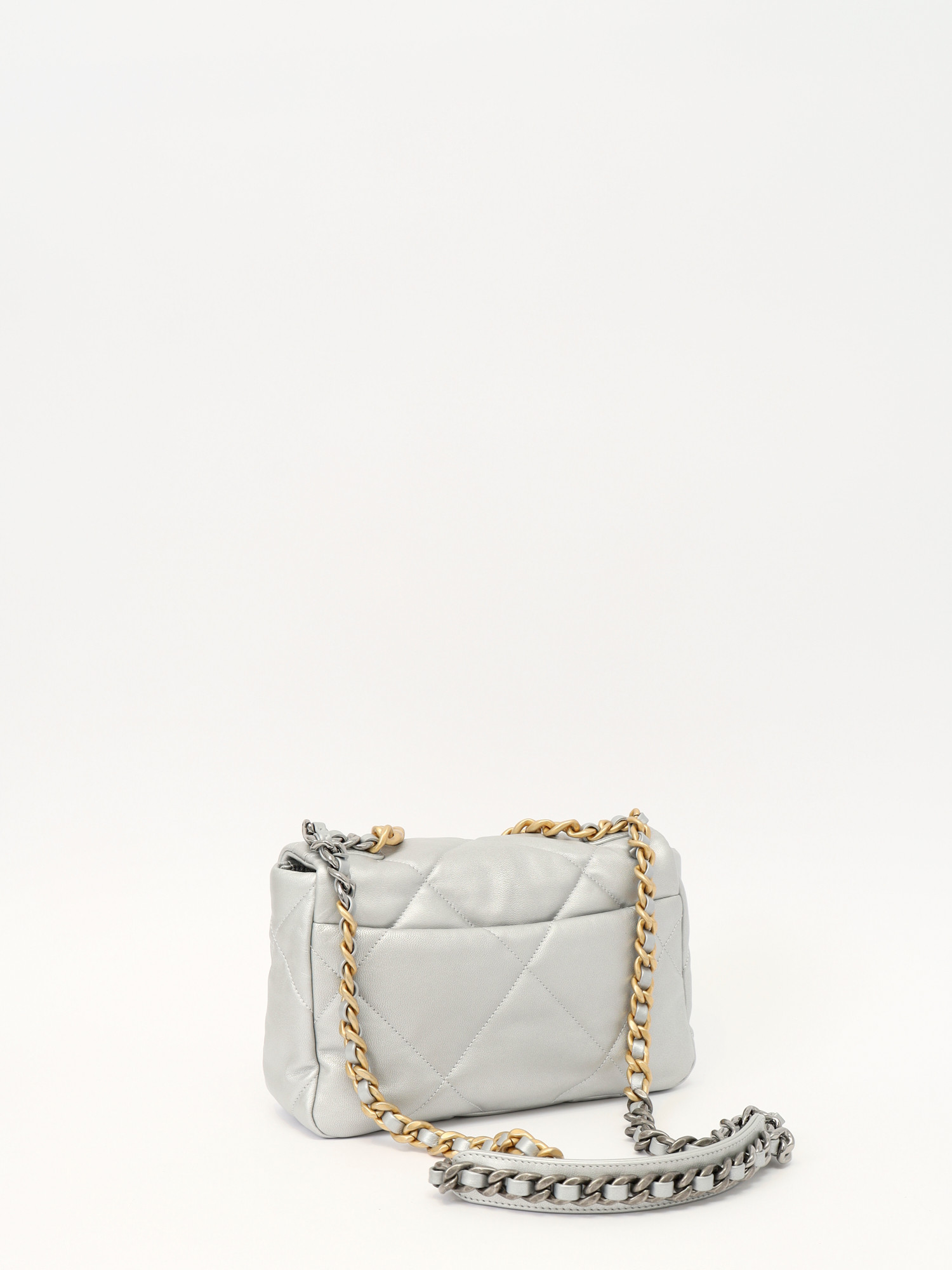 Сумки Chanel 19 изображение #4