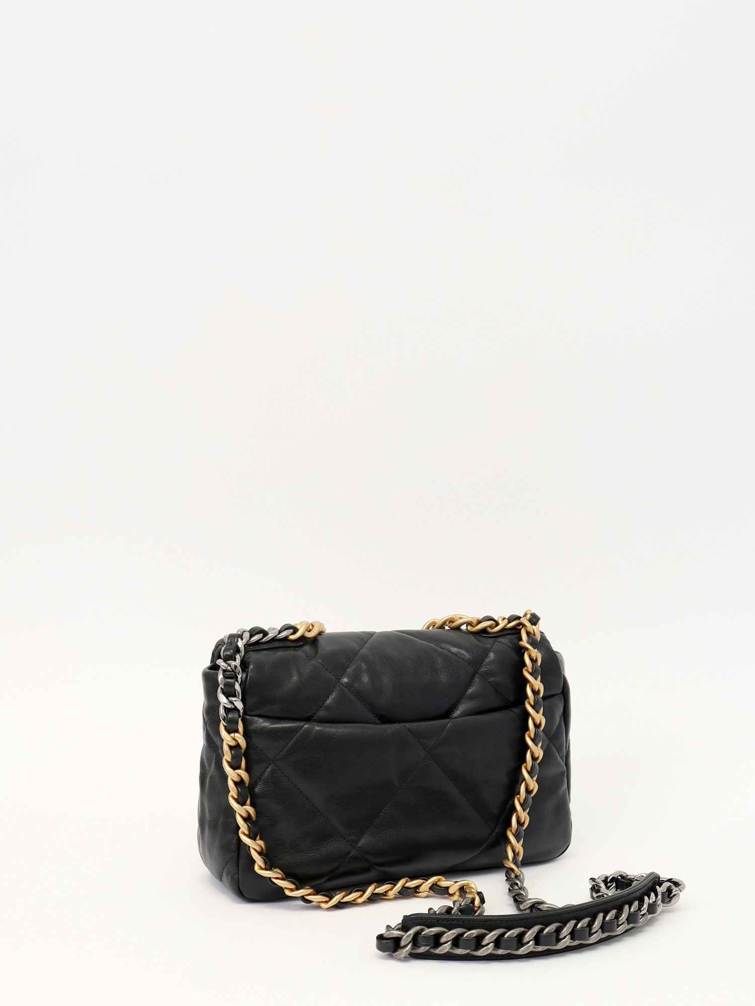 Сумки Chanel 19 изображение #4