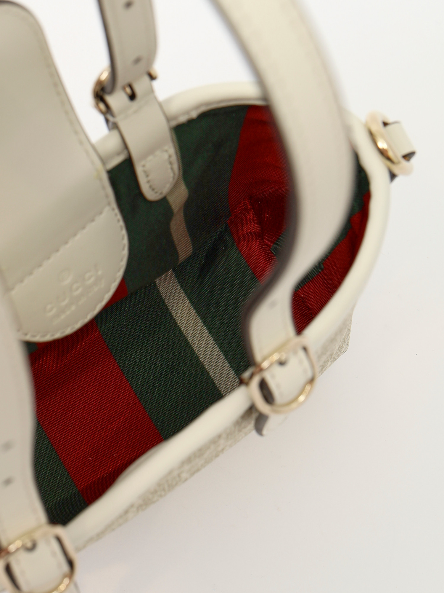 Сумки Gucci GG Emblem изображение #10