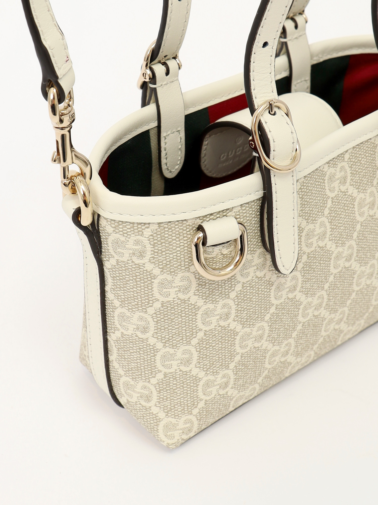 Сумки Gucci GG Emblem изображение #7