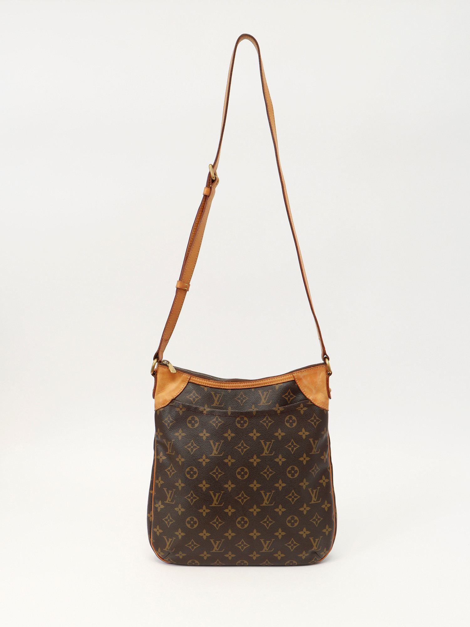 Сумки Louis Vuitton Odeon изображение #5