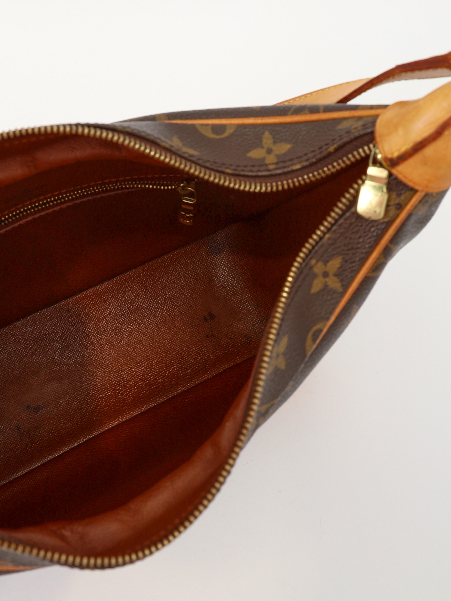 Сумки Louis Vuitton Boulogne изображение #10