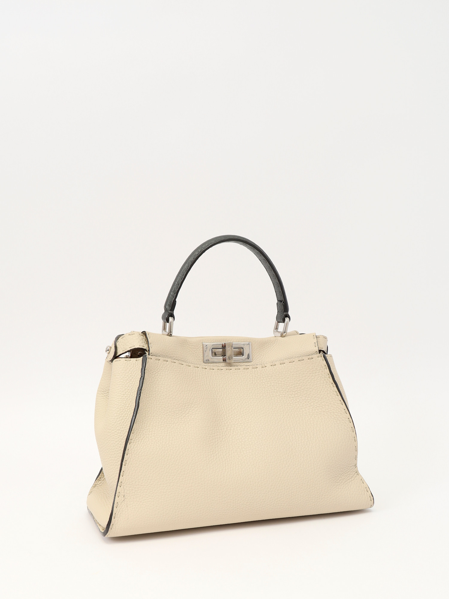 Сумки Fendi Peekaboo изображение #3