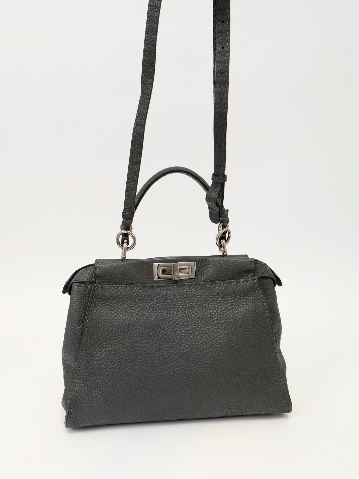Сумки Fendi Peekaboo изображение #5